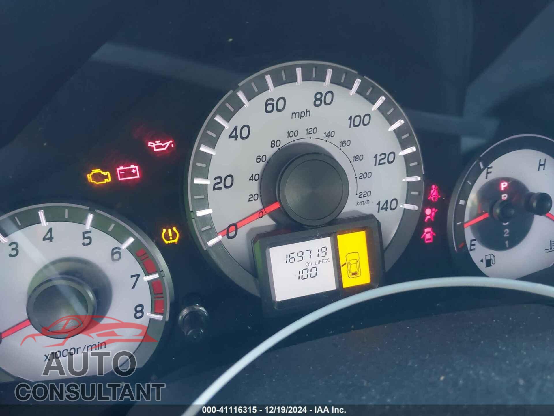 HONDA PILOT 2012 - 5FNYF4H22CB013367