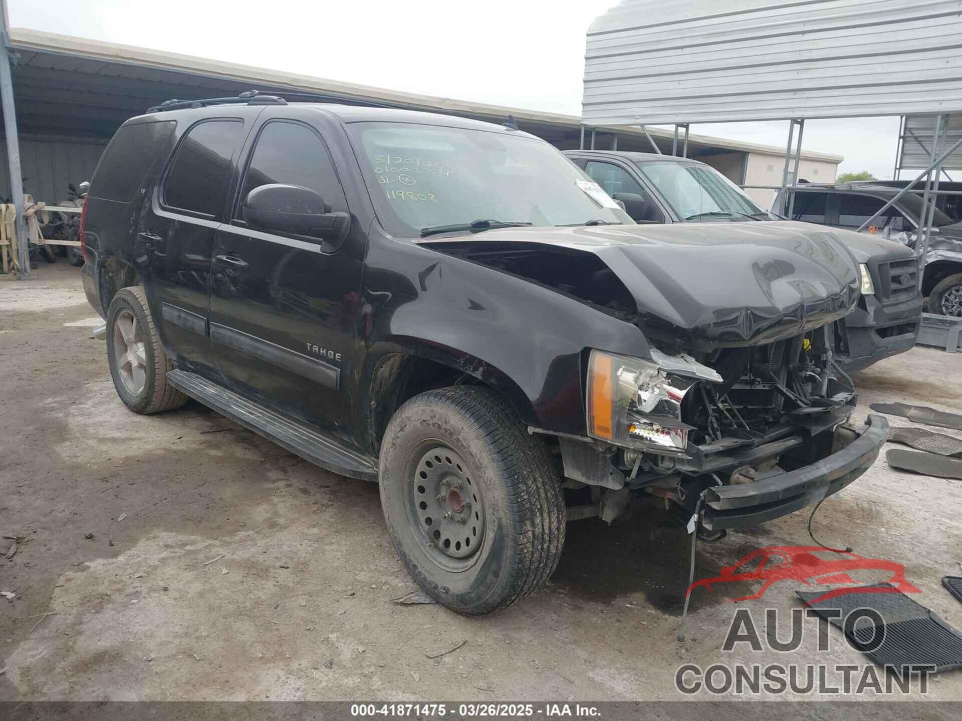 CHEVROLET TAHOE 2011 - 1GNSCBE02BR119808