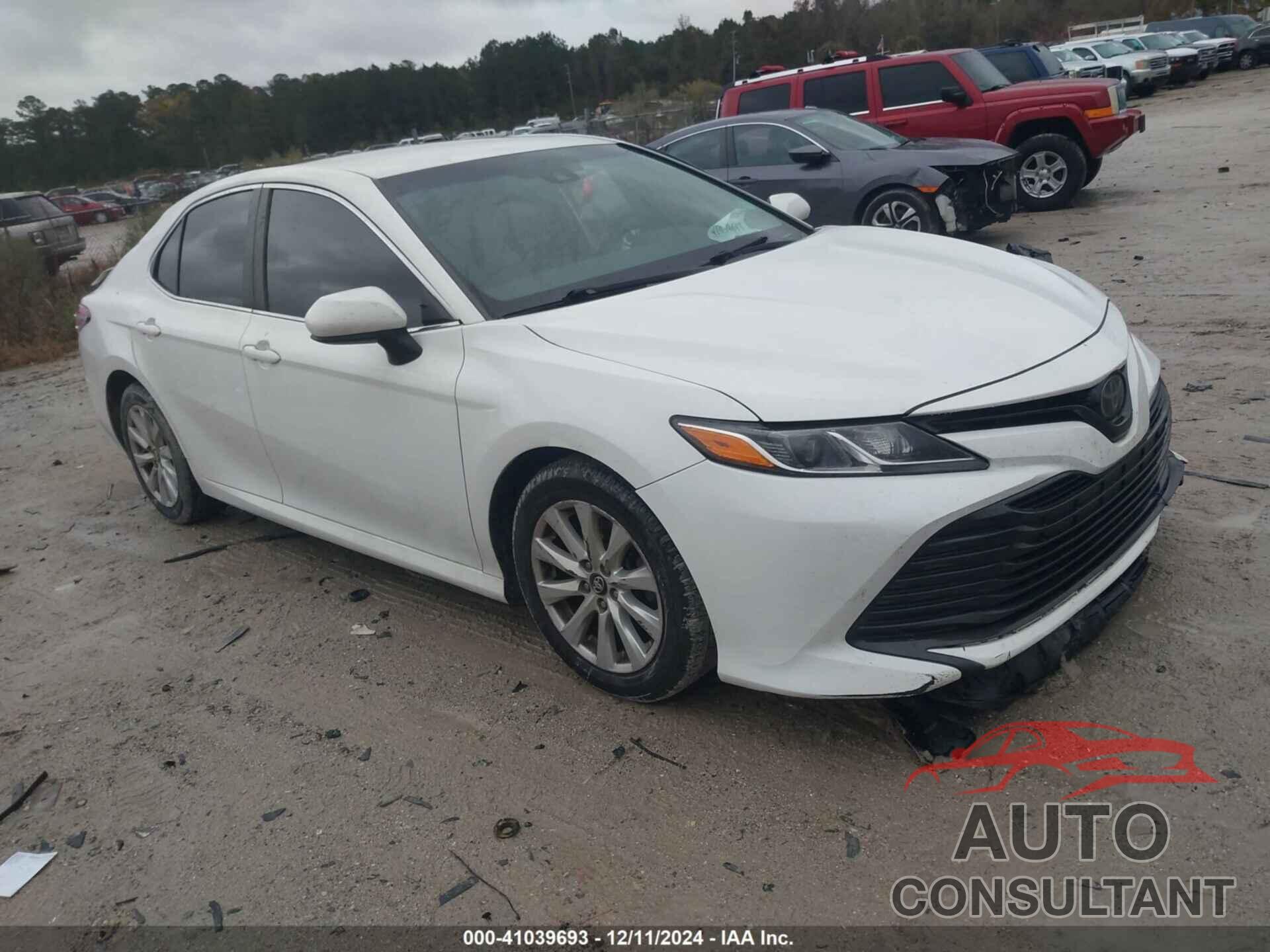 TOYOTA CAMRY 2018 - 4T1B11HK2JU613678