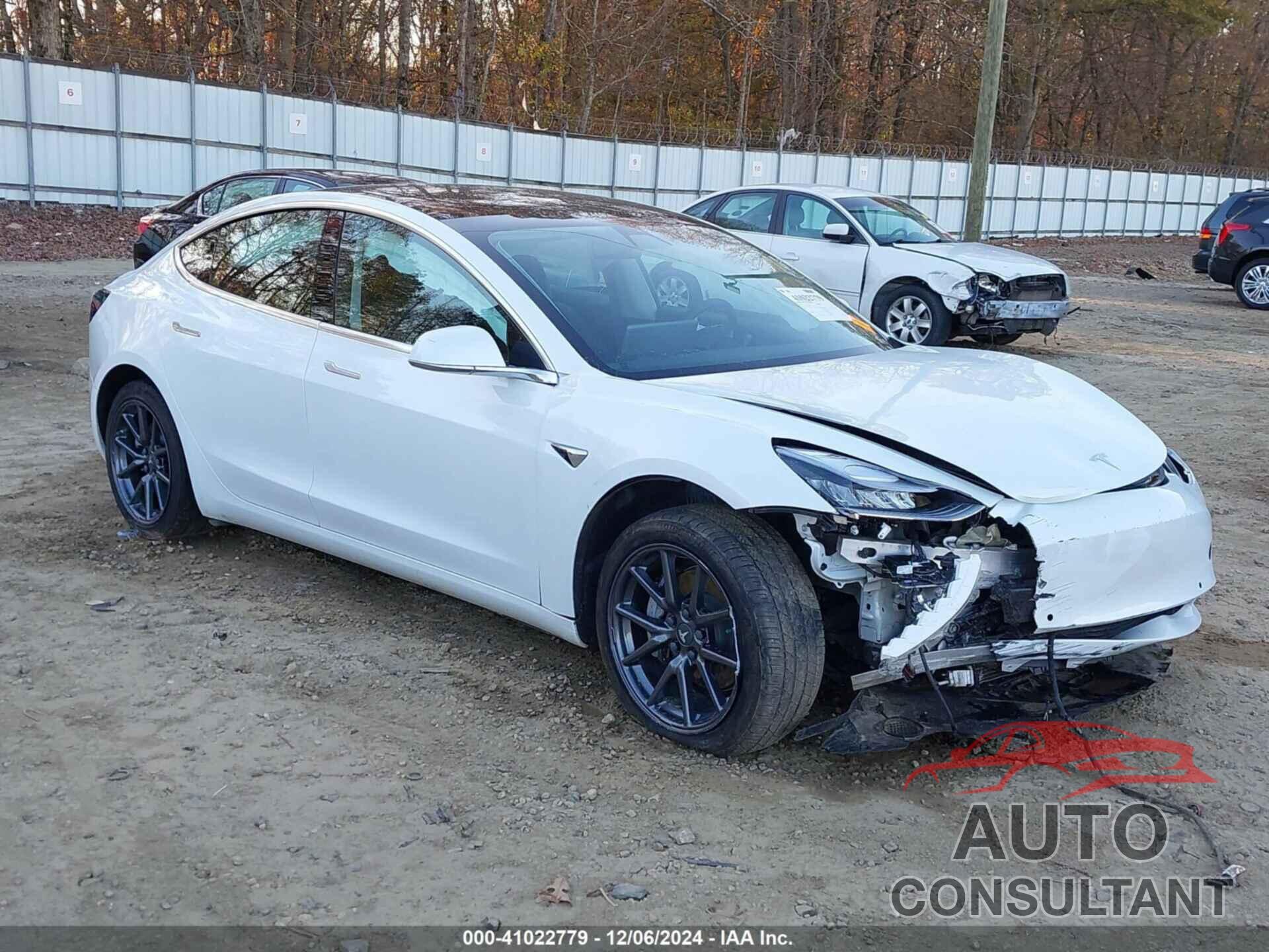 TESLA MODEL 3 2020 - 5YJ3E1EA5LF612772