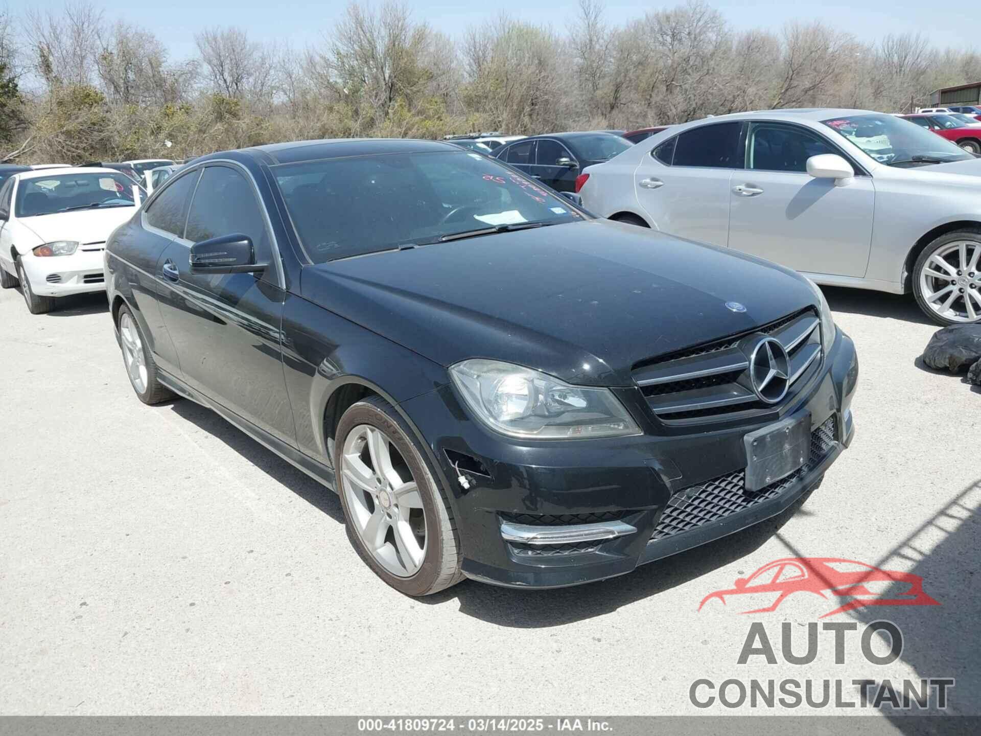 MERCEDES-BENZ C 250 2015 - WDDGJ4HBXFG383850