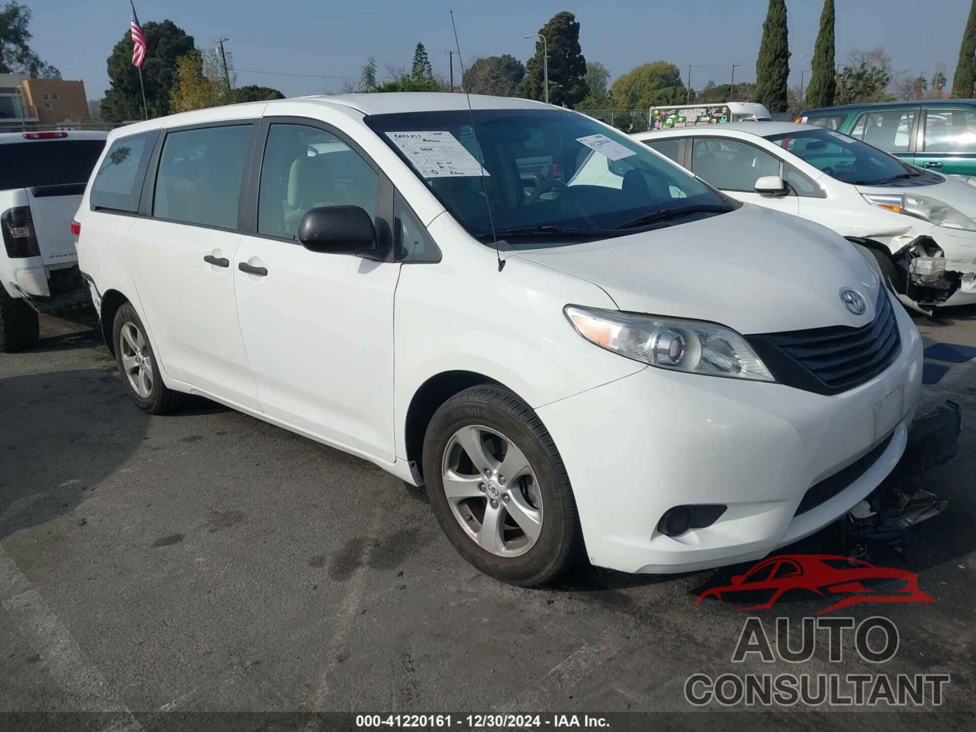 TOYOTA SIENNA 2012 - 5TDKA3DC2CS015337