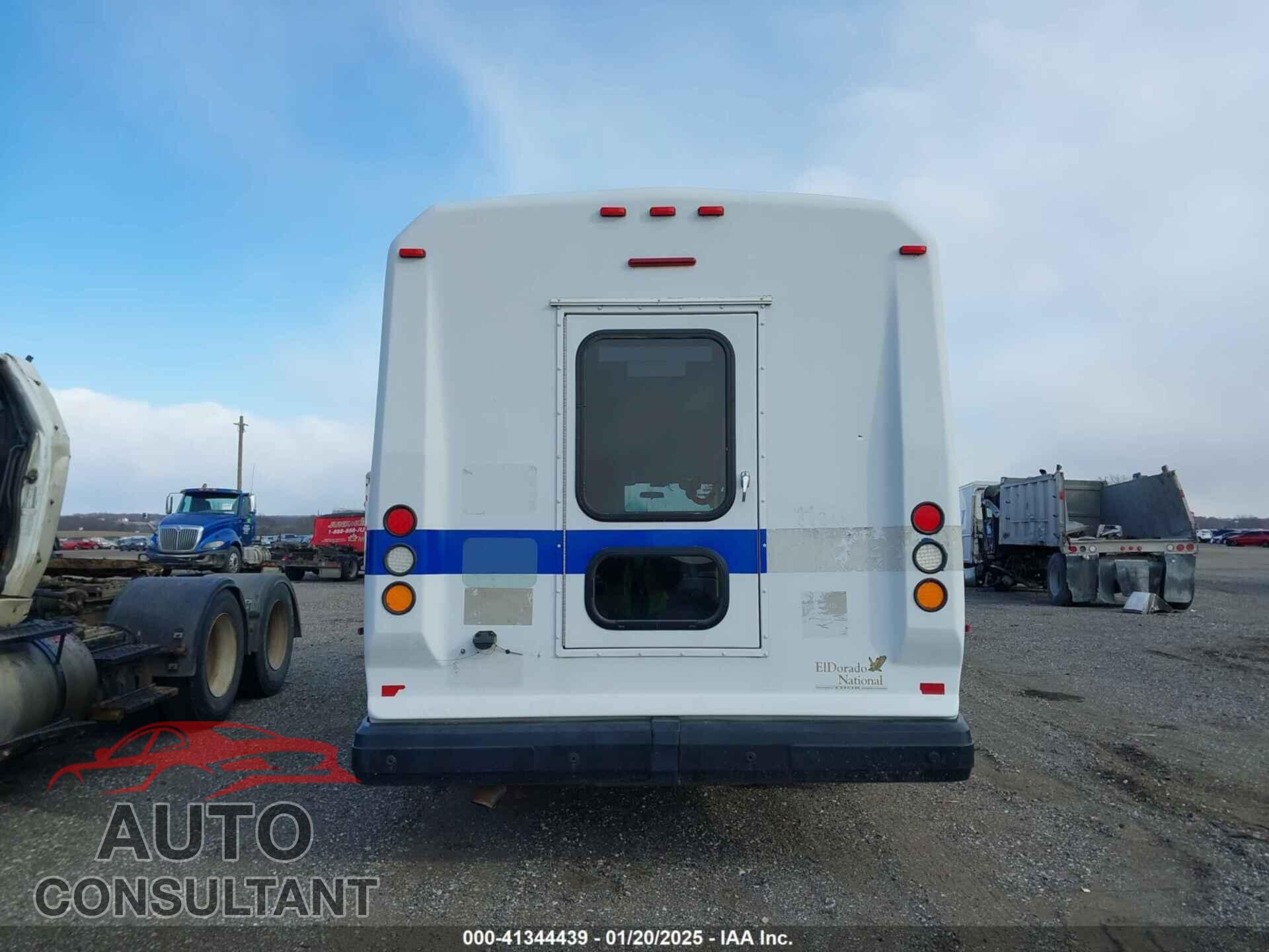 FORD E-450 CUTAWAY 2010 - 1FDFE4FP4ADA23200