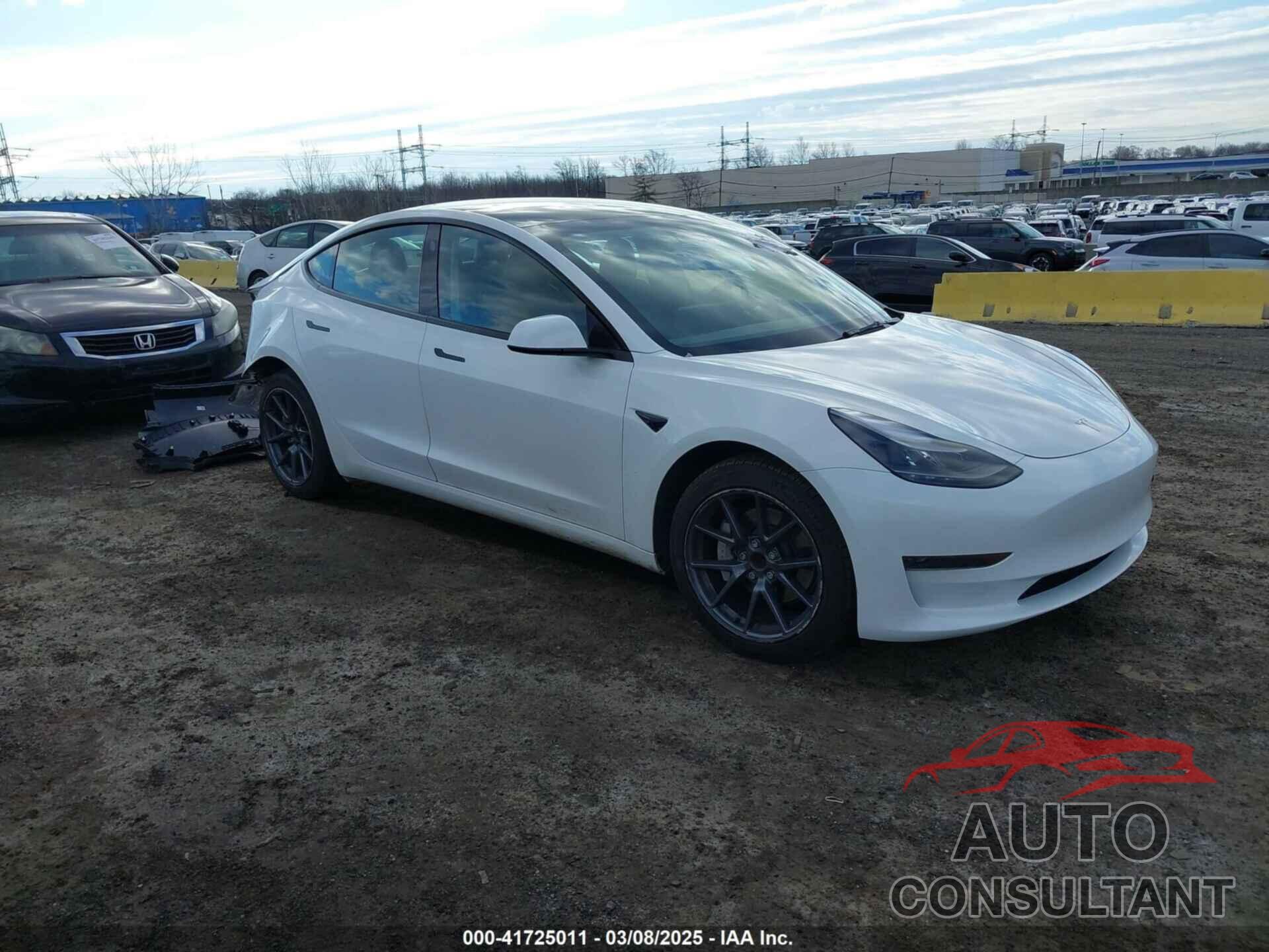 TESLA MODEL 3 2023 - 5YJ3E1EA8PF610682