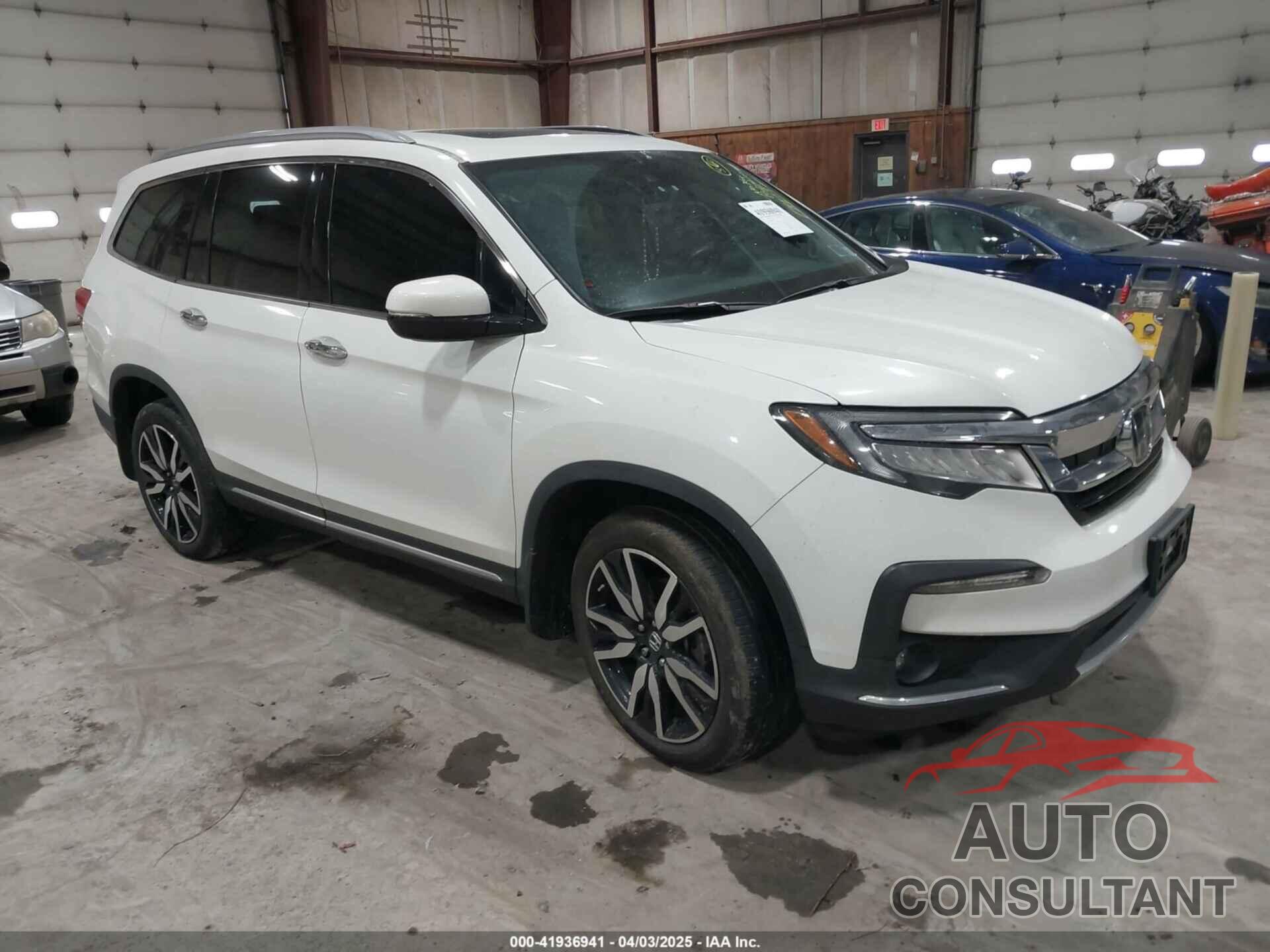 HONDA PILOT 2022 - 5FNYF6H63NB063857