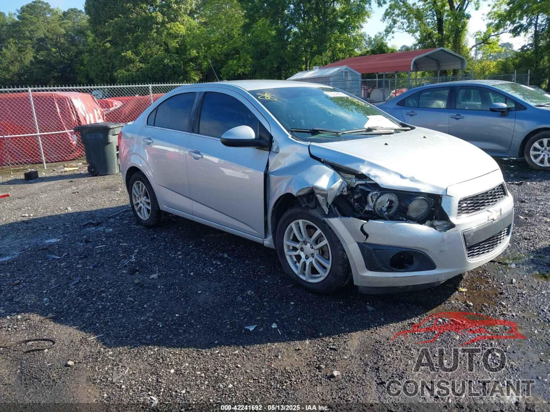 CHEVROLET SONIC 2016 - 1G1JC5SH0G4178496
