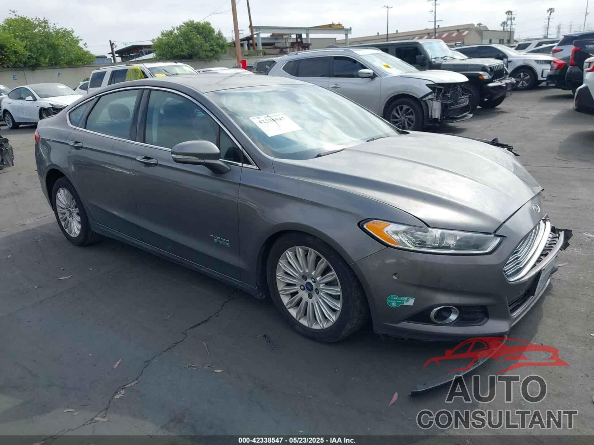 FORD FUSION ENERGI 2014 - 3FA6P0SU6ER256582
