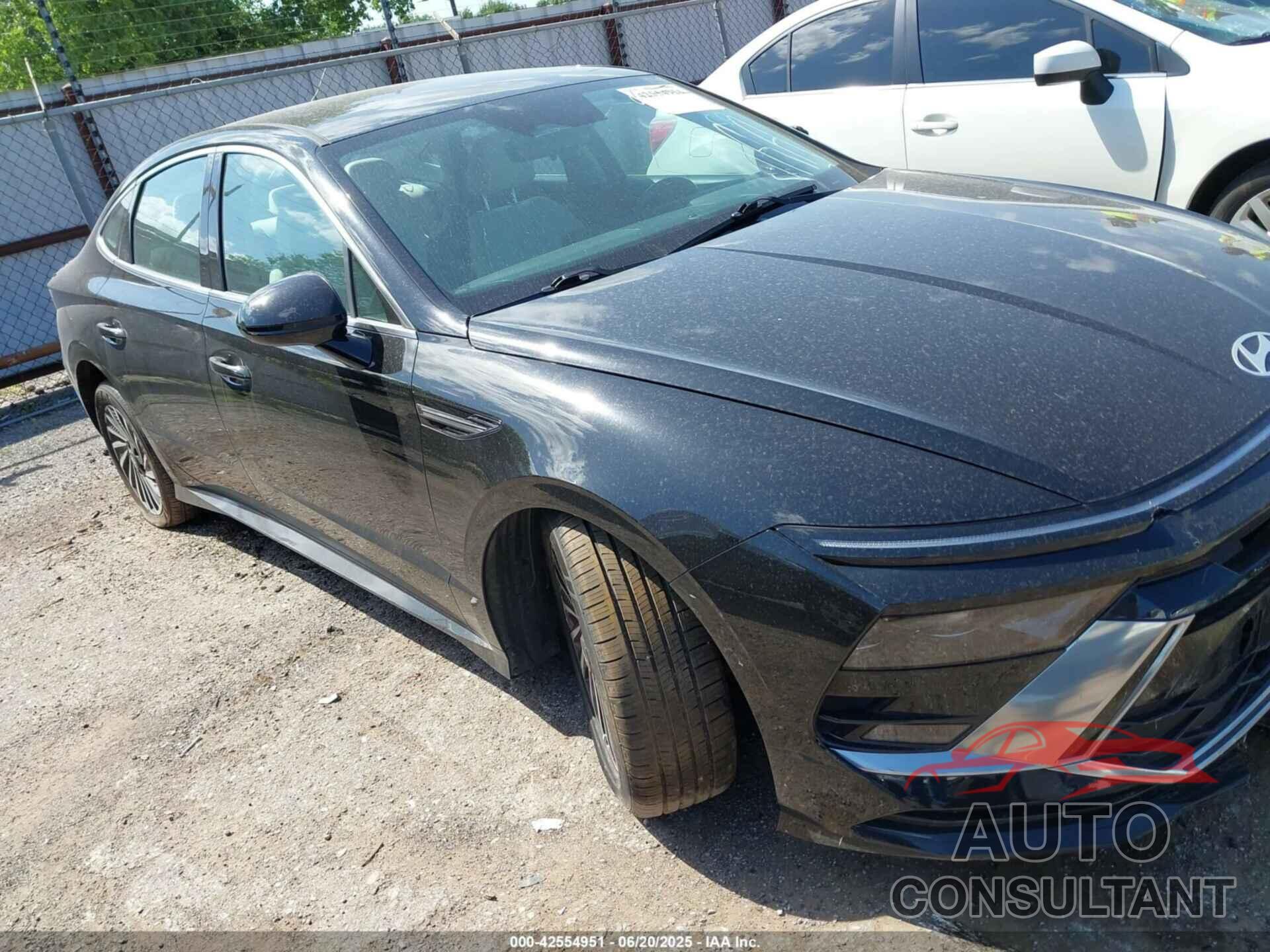 HYUNDAI SONATA HYBRID 2024 - KMHL34JJ1RA099255