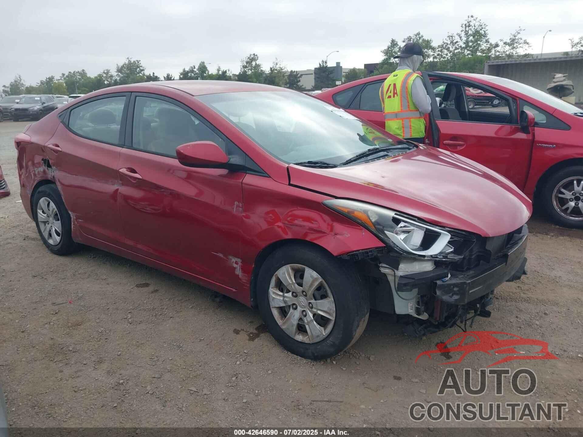 HYUNDAI ELANTRA 2016 - 5NPDH4AE1GH741945