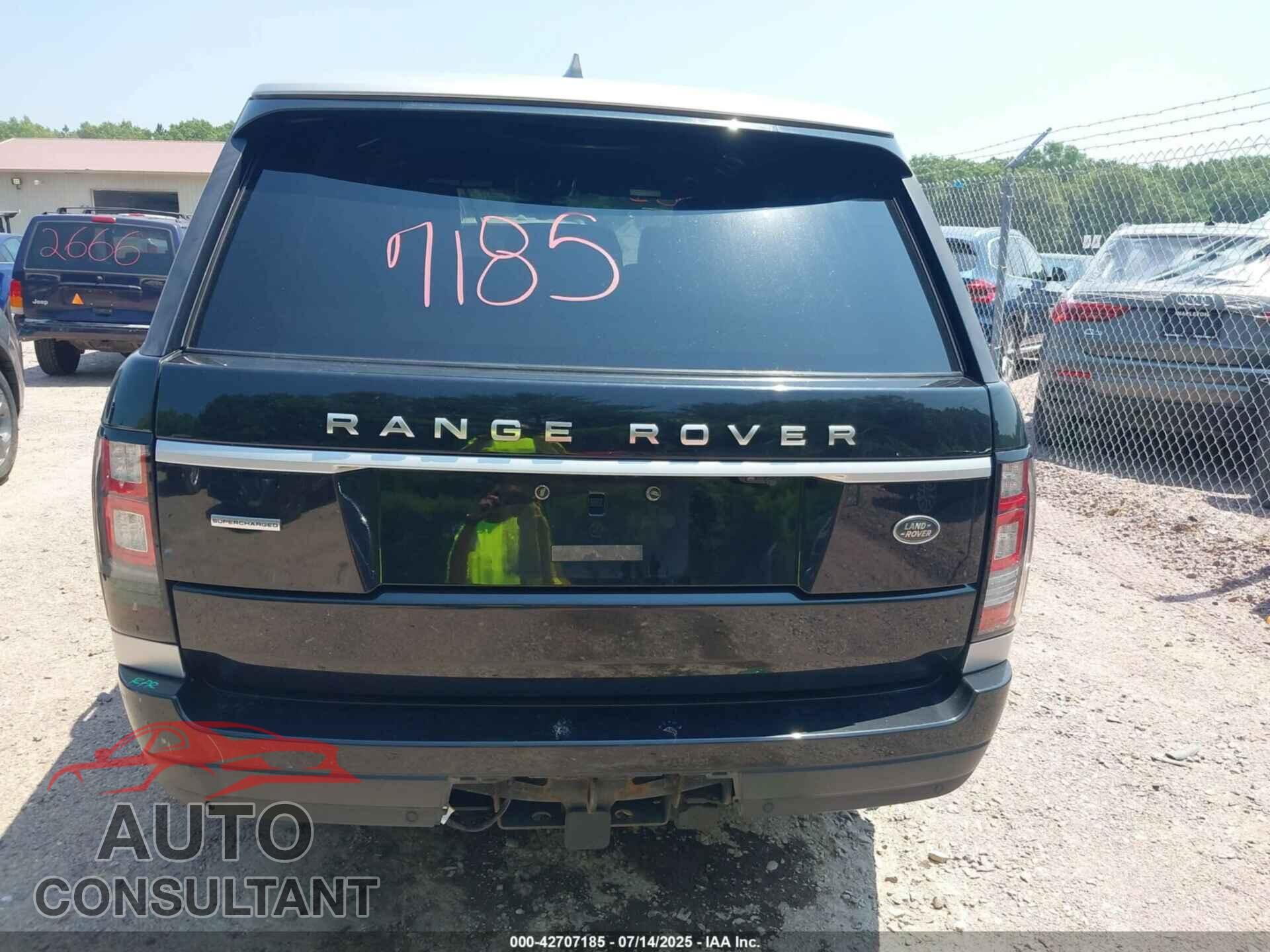 LAND ROVER RANGE ROVER 2017 - SALGS2FE1HA352431