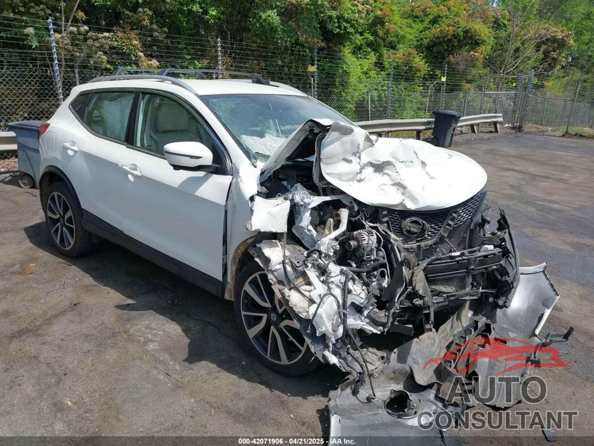 NISSAN ROGUE SPORT 2018 - JN1BJ1CP2JW101255