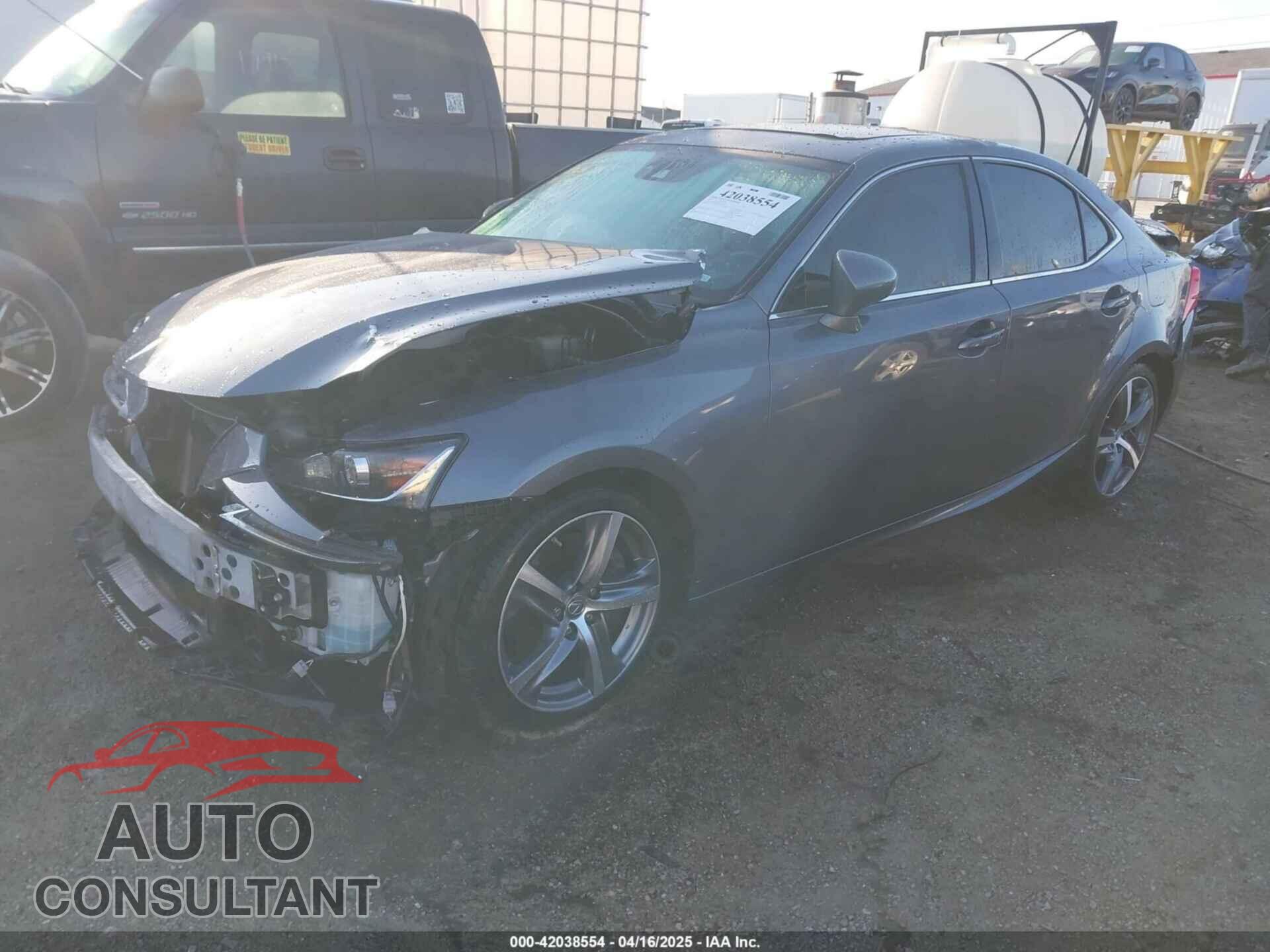 LEXUS IS 300 2017 - JTHCM1D21H5020175
