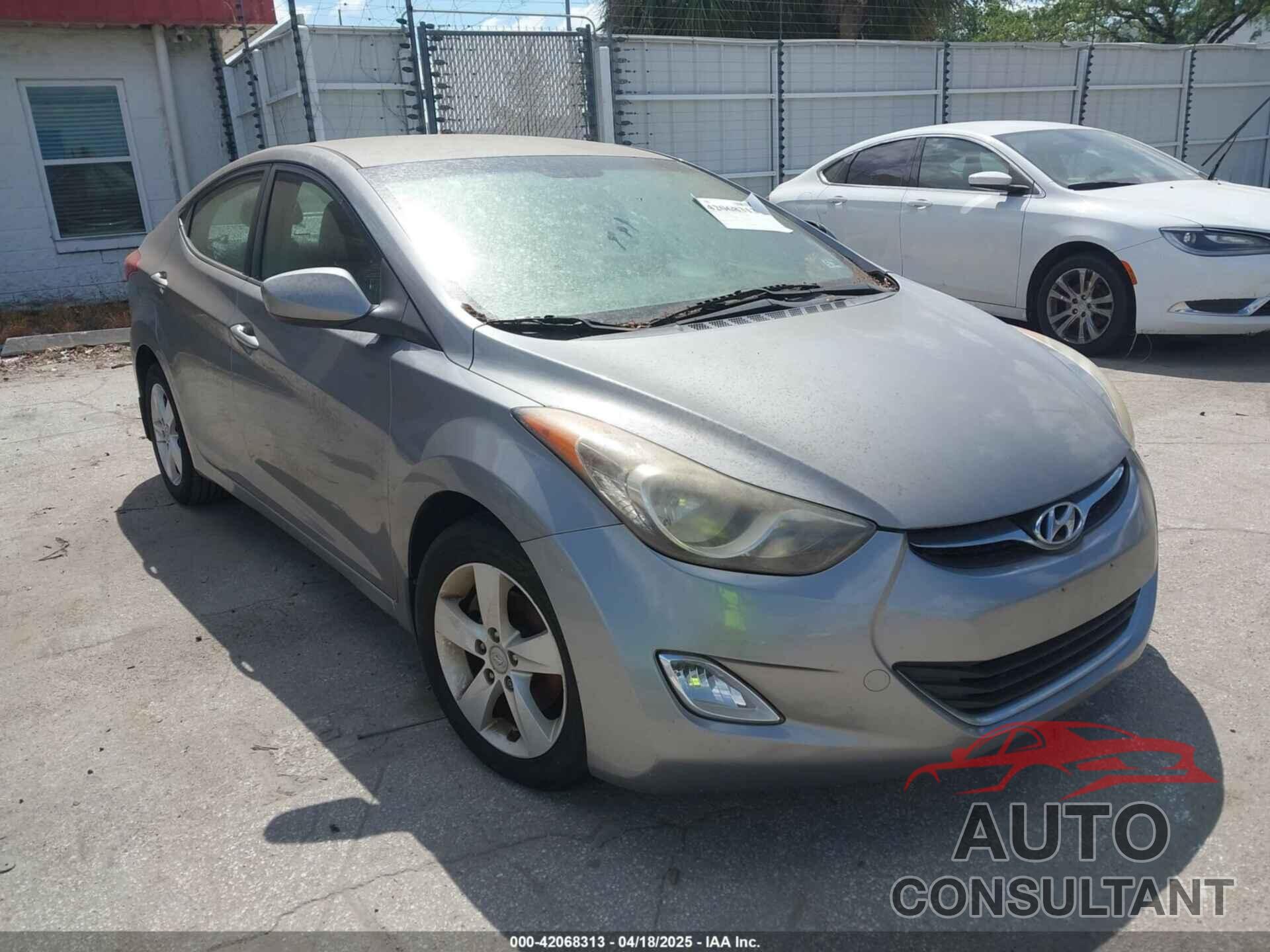 HYUNDAI ELANTRA 2012 - KMHDH4AEXCU411894