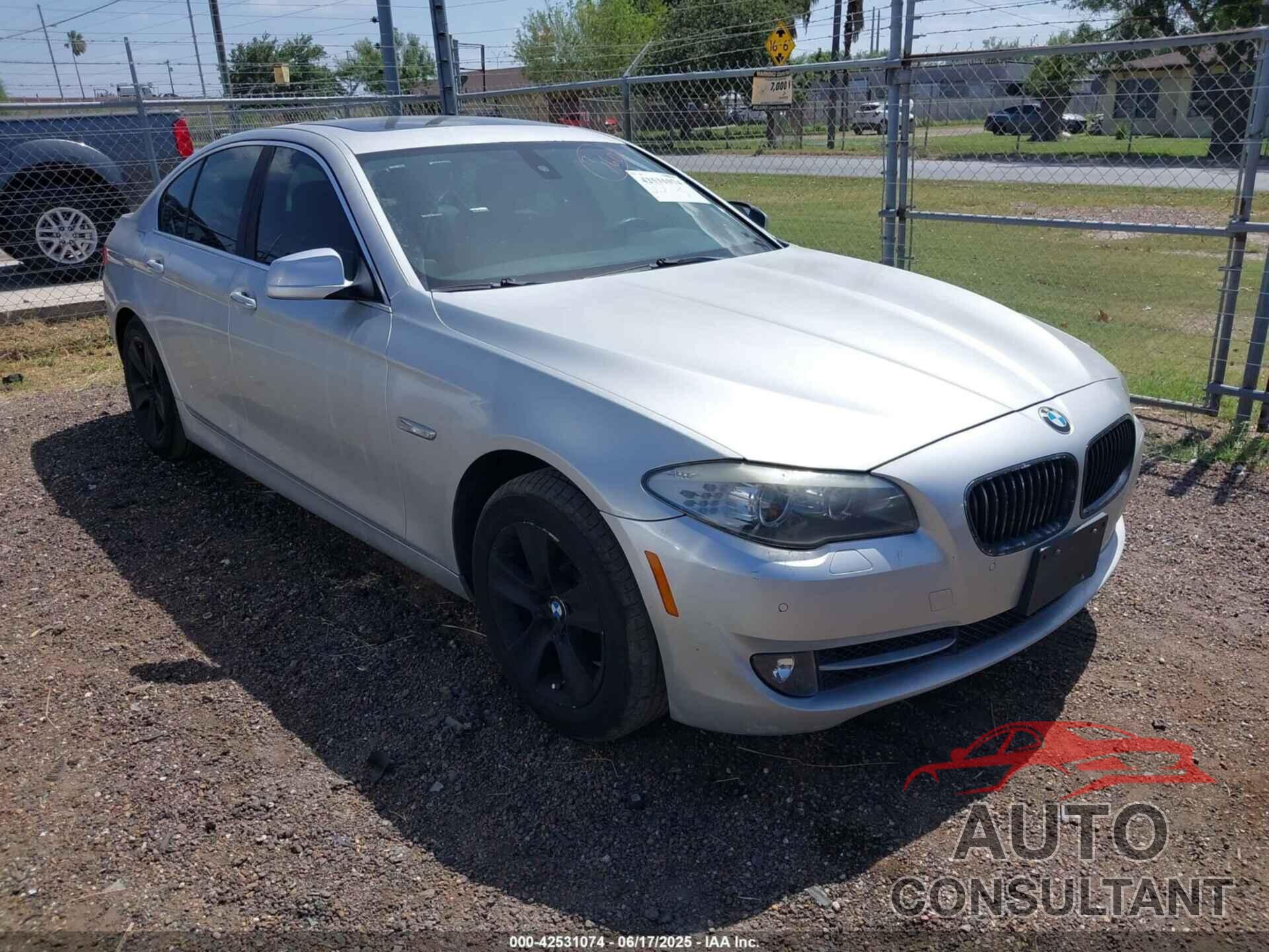 BMW 528I 2012 - WBAXG5C53CDX02404