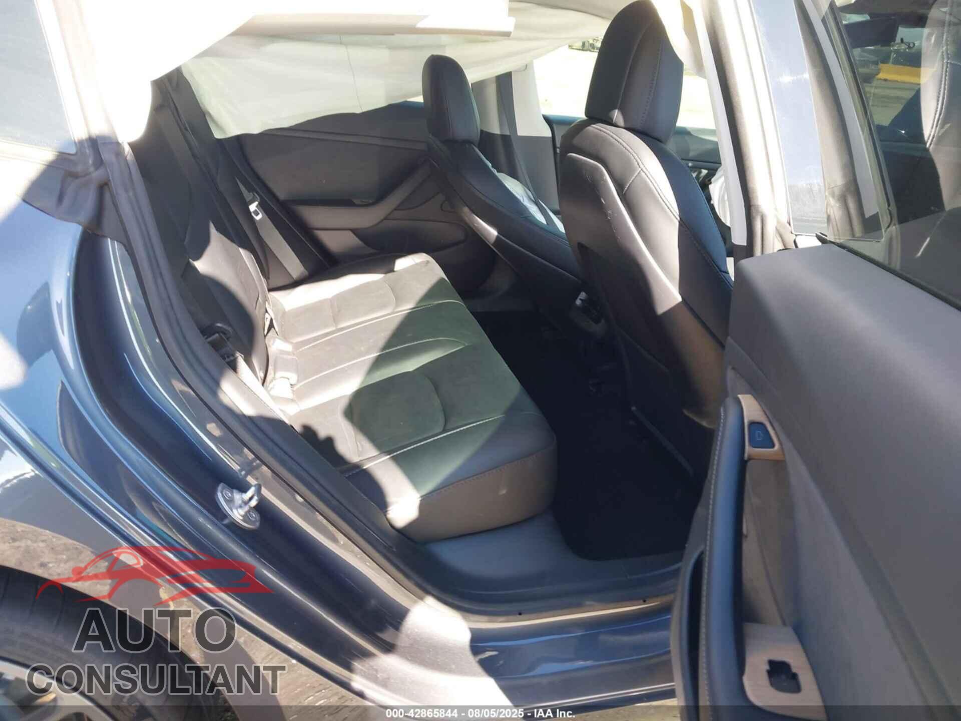 TESLA MODEL 3 2021 - 5YJ3E1EB0MF878274