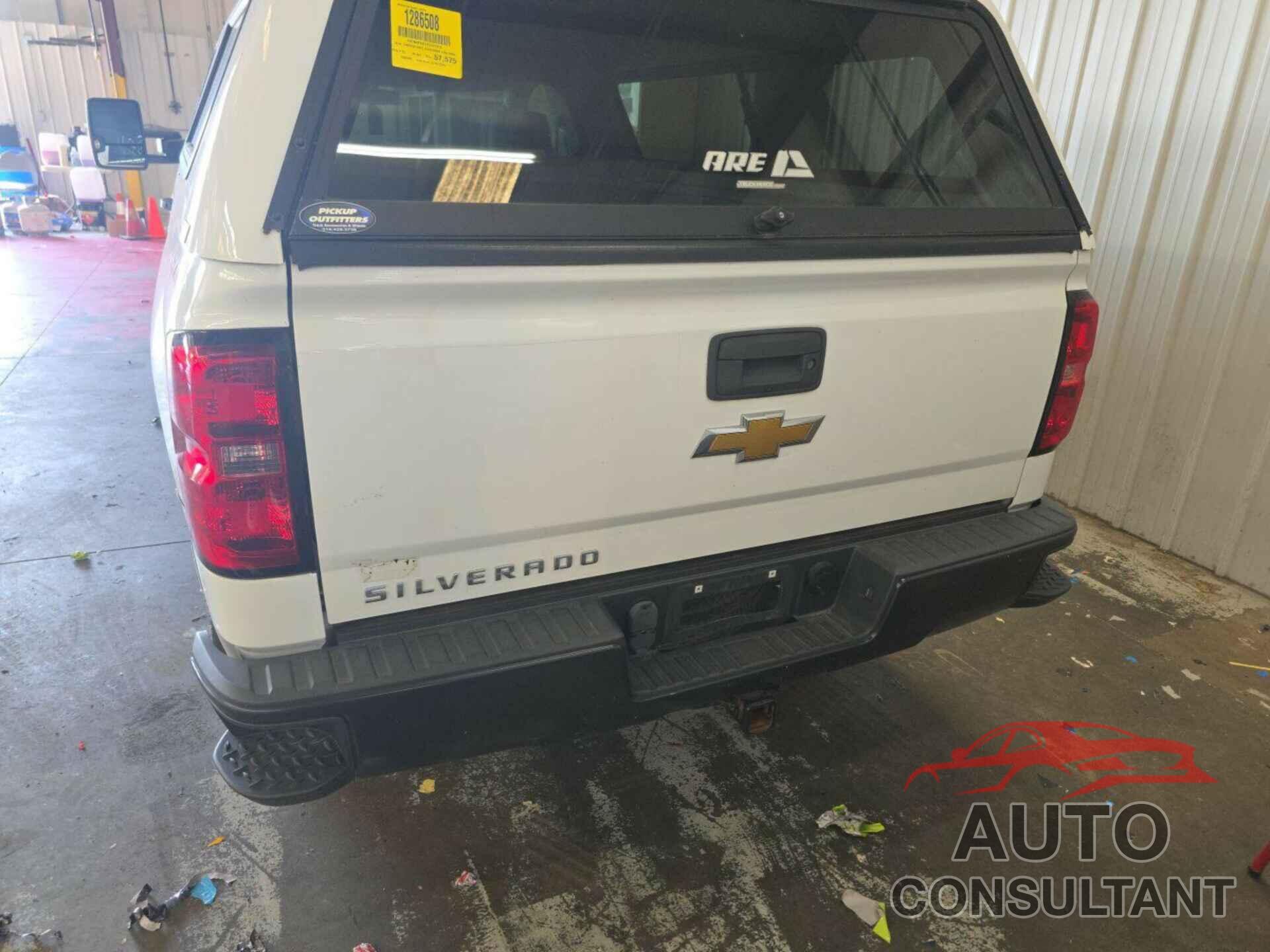 CHEVROLET SILVERADO 2015 - 1GCNKPEH7FZ447615