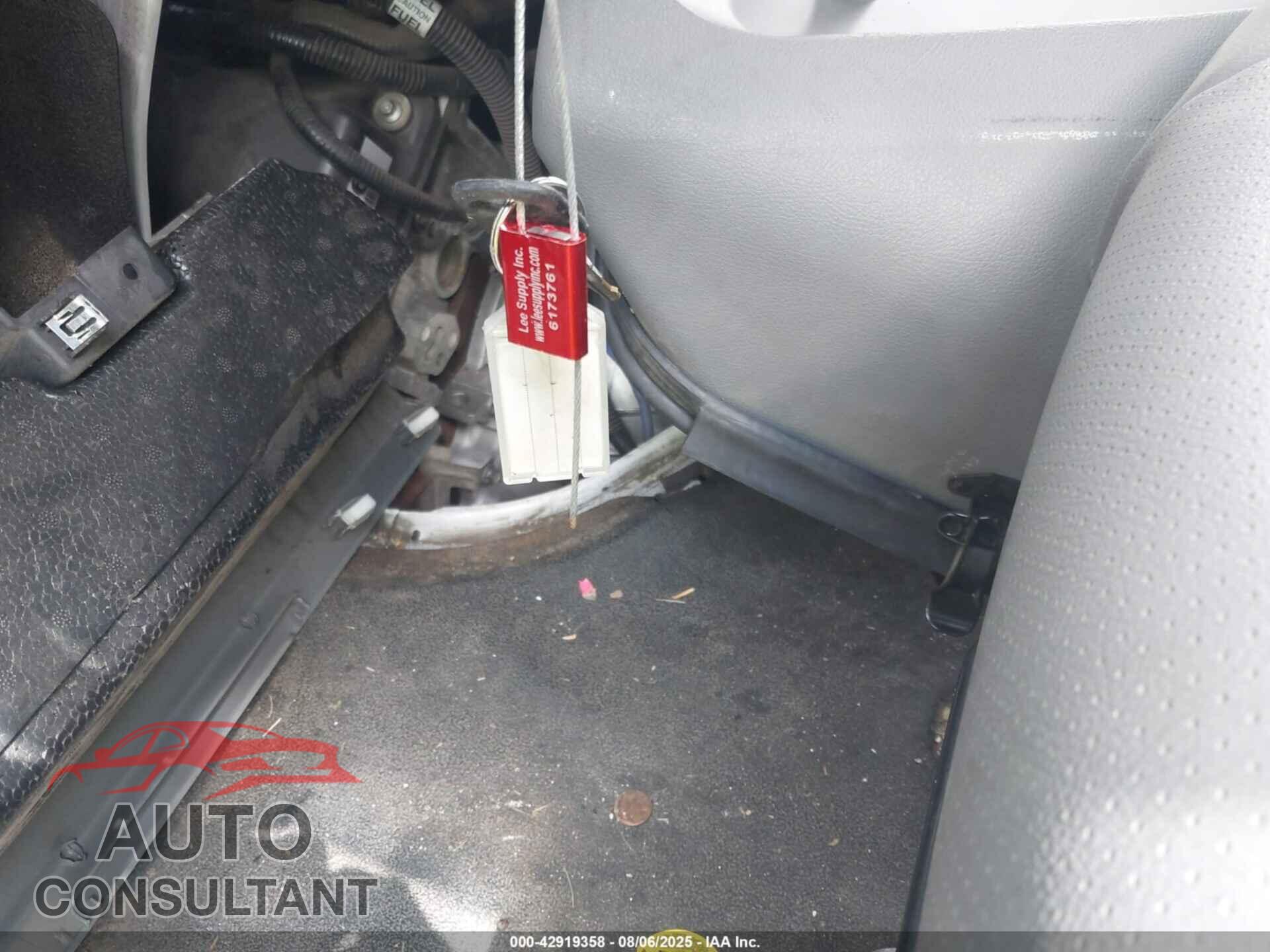 FORD E-150 2012 - 1FTNE1EW3CDA47658