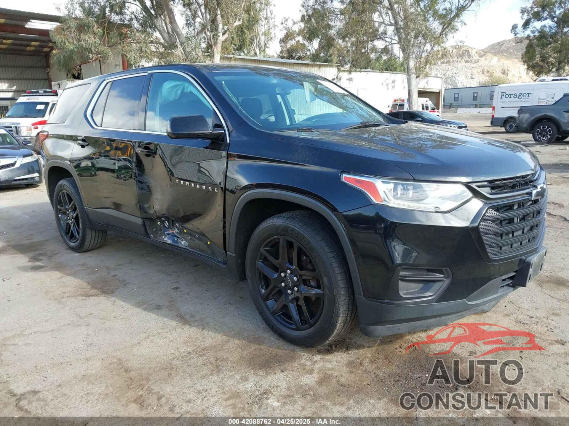 CHEVROLET TRAVERSE 2019 - 1GNERFKW2KJ105630
