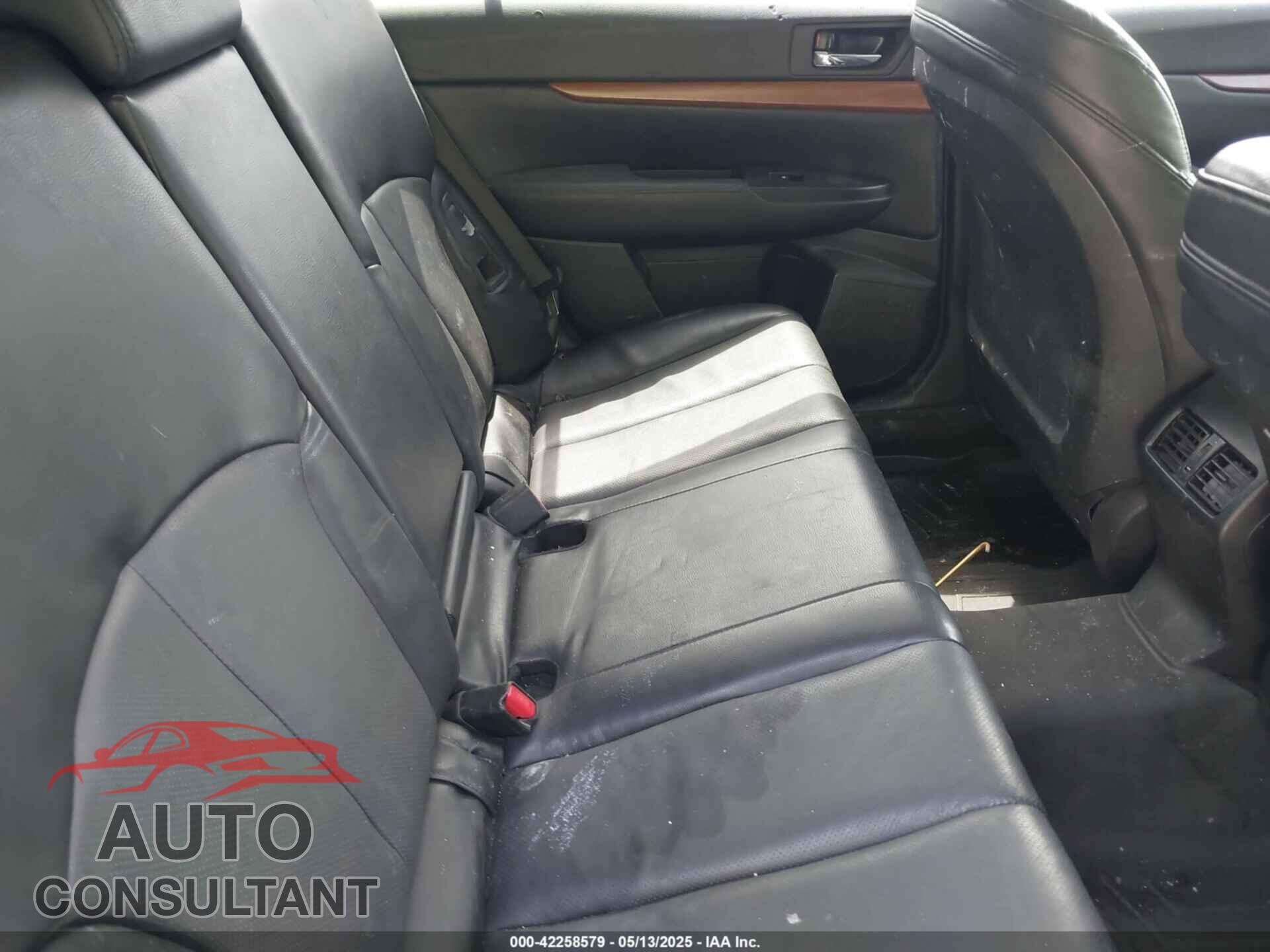 SUBARU OUTBACK 2014 - 4S4BRBLC6E3269833