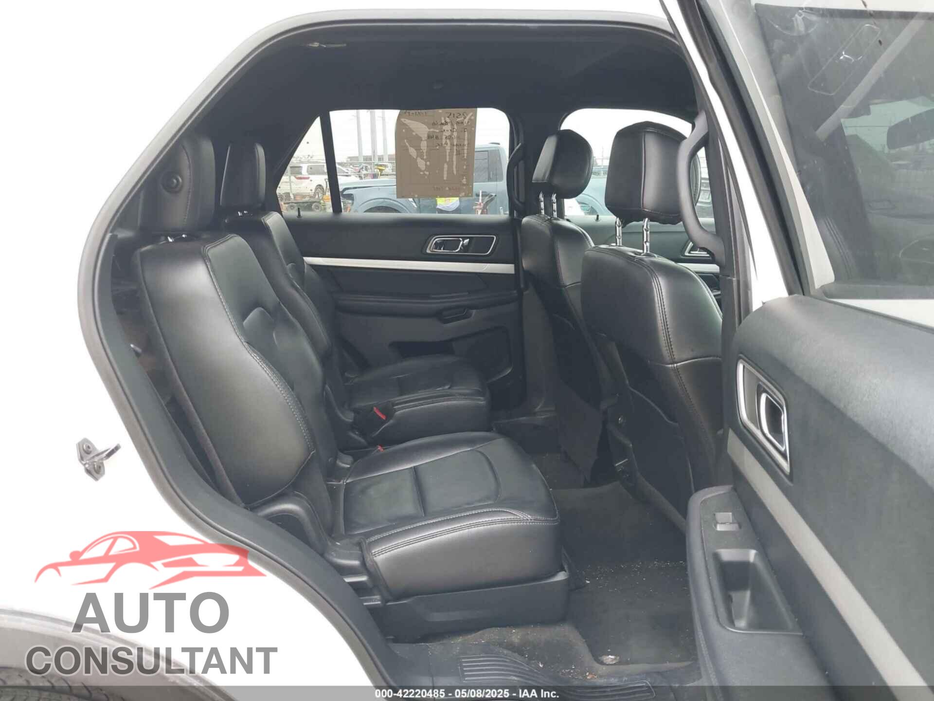 FORD EXPLORER 2017 - 1FM5K7D8XHGC53849