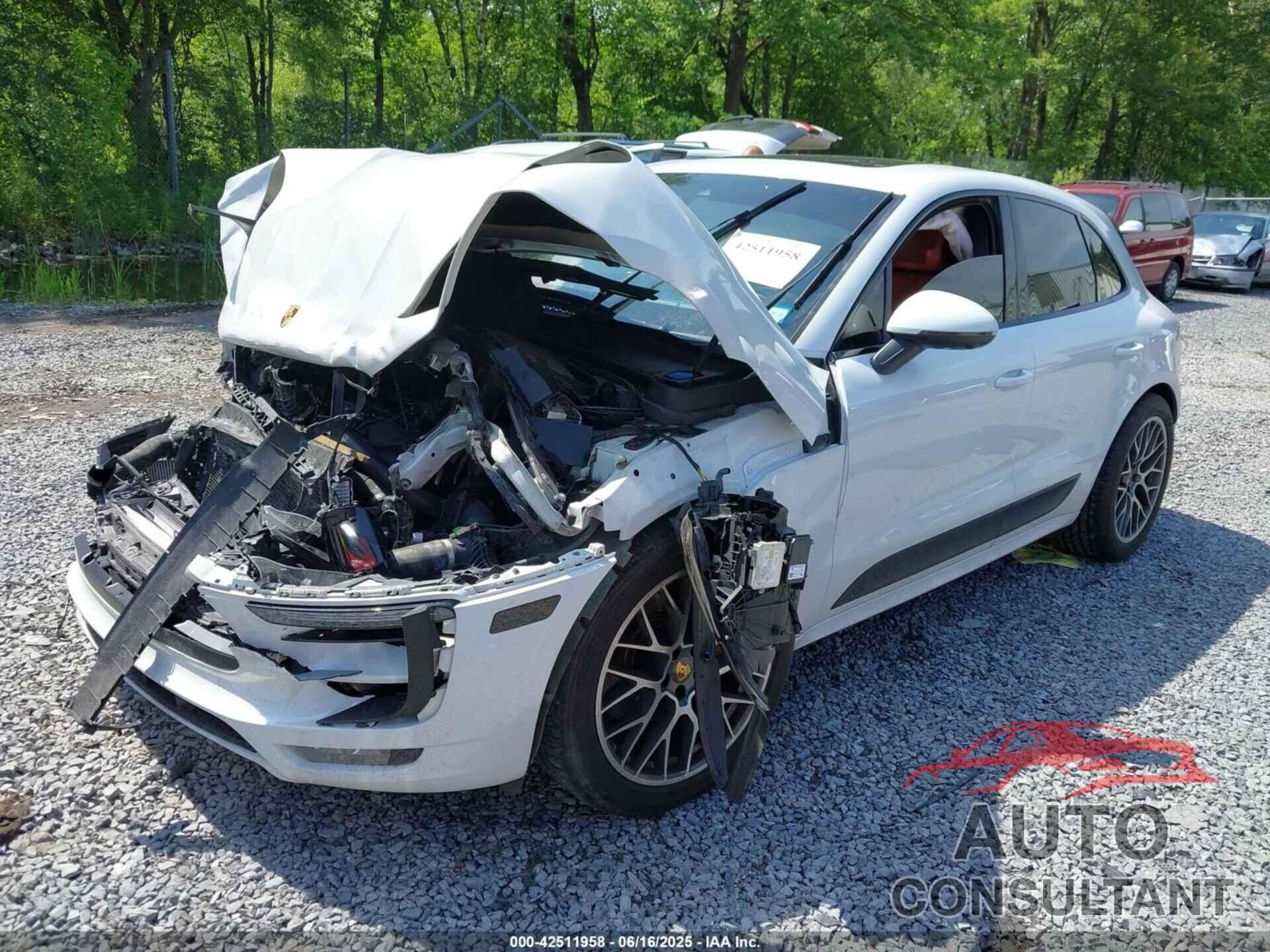 PORSCHE MACAN 2017 - WP1AG2A58HLB50100