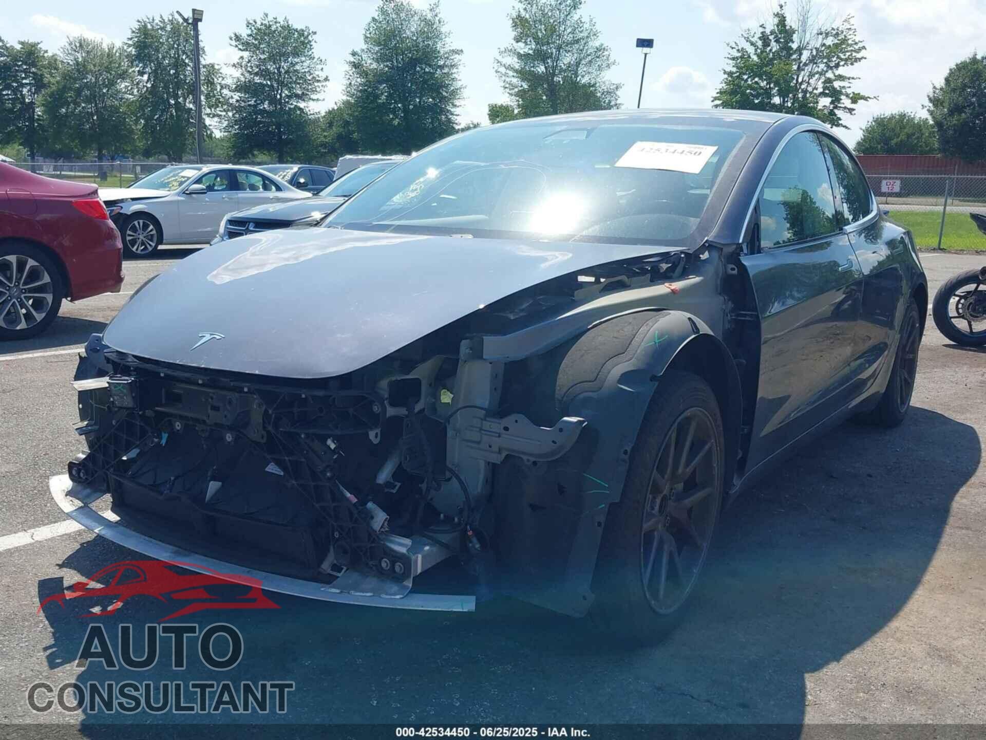 TESLA MODEL 3 2020 - 5YJ3E1EA9LF796744