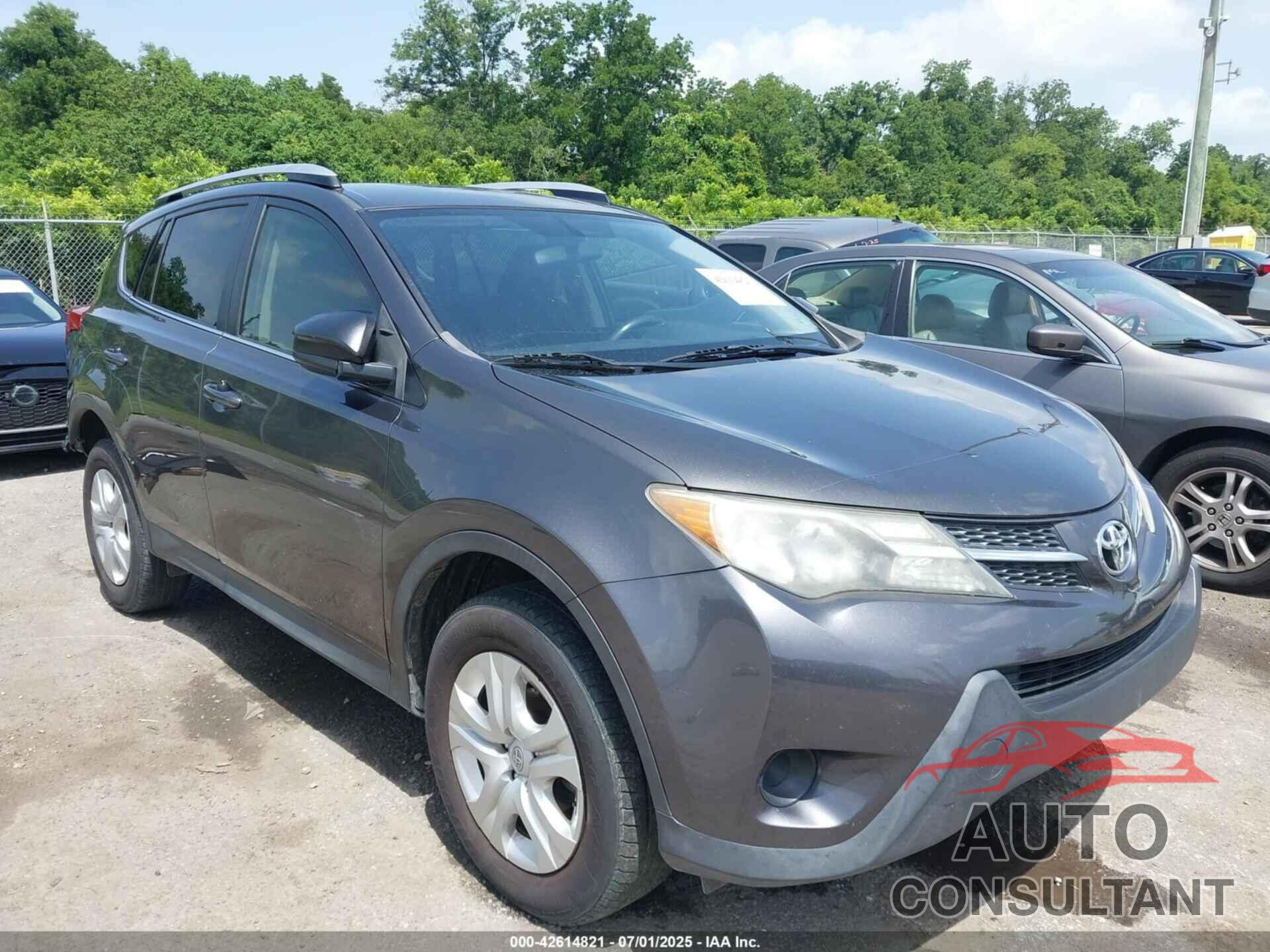 TOYOTA RAV4 2015 - JTMZFREV1FJ057857