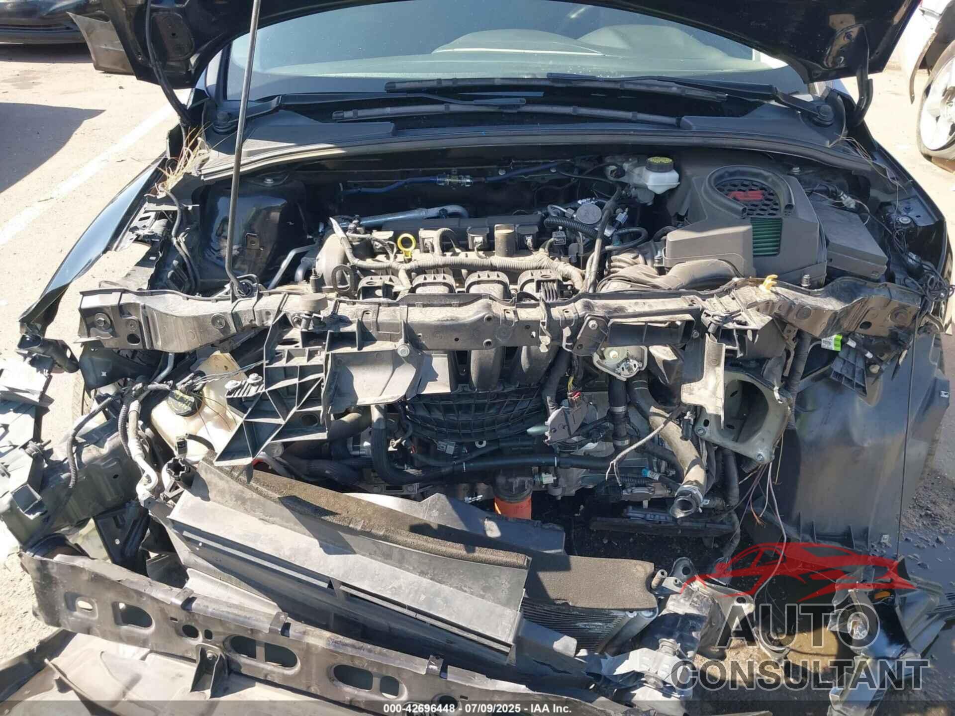 FORD FOCUS 2018 - 1FADP3M2XJL224263