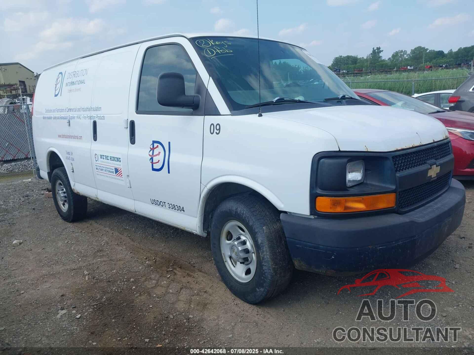 CHEVROLET EXPRESS 2500 2012 - 1GCWGFCA1C1103570