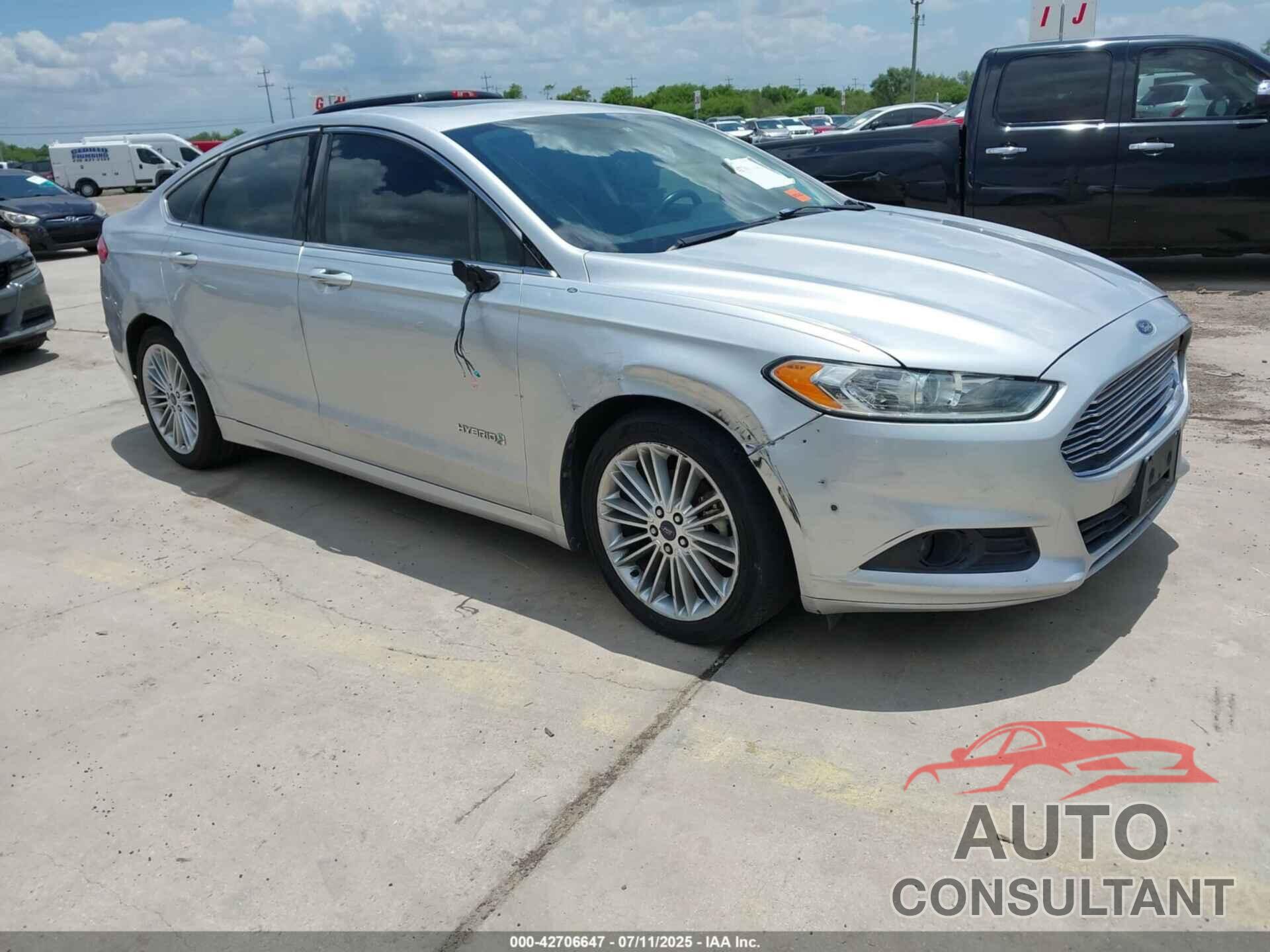 FORD FUSION HYBRID 2013 - 3FA6P0LU3DR226789