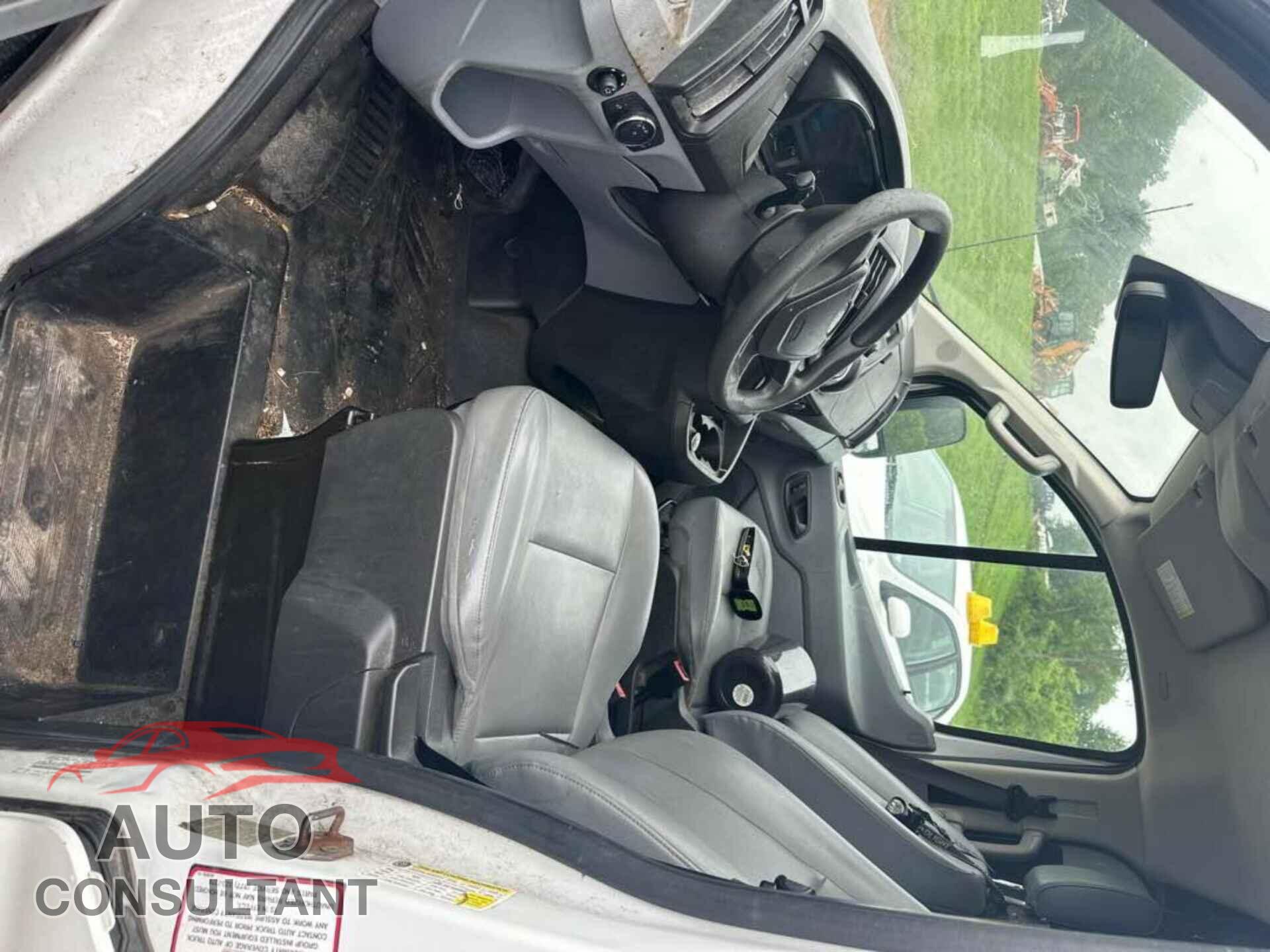 FORD TRANSIT 2017 - 1FTYE1YM7HKA68331