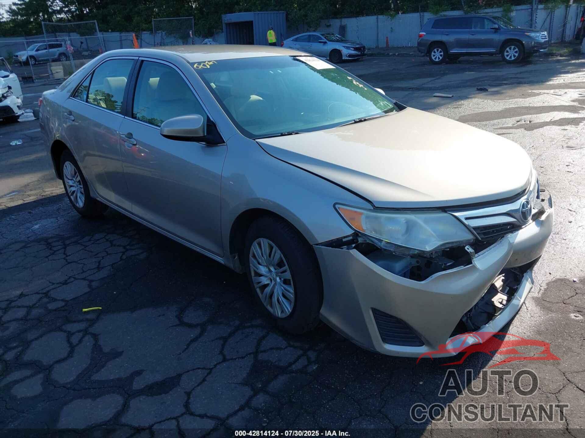 TOYOTA CAMRY 2013 - 4T4BF1FK1DR329747