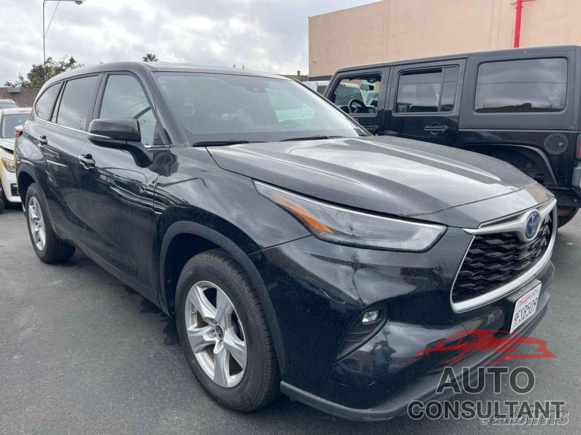 TOYOTA HIGHLANDER 2023 - 5TDZARAH3PS527731