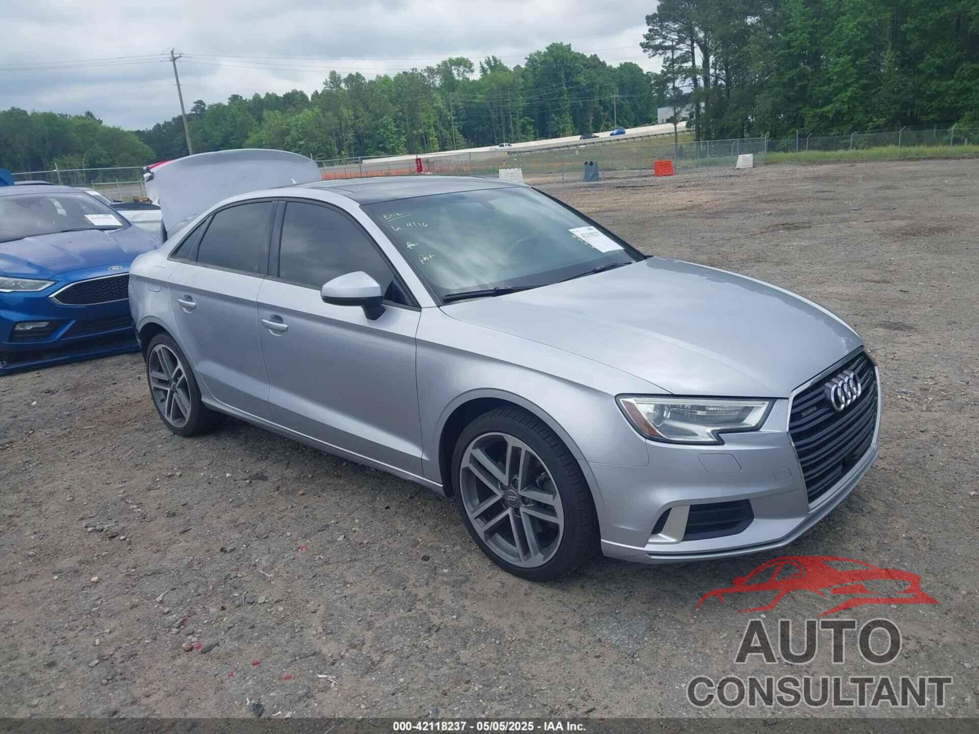 AUDI A3 2017 - WAUB8GFF2H1009940