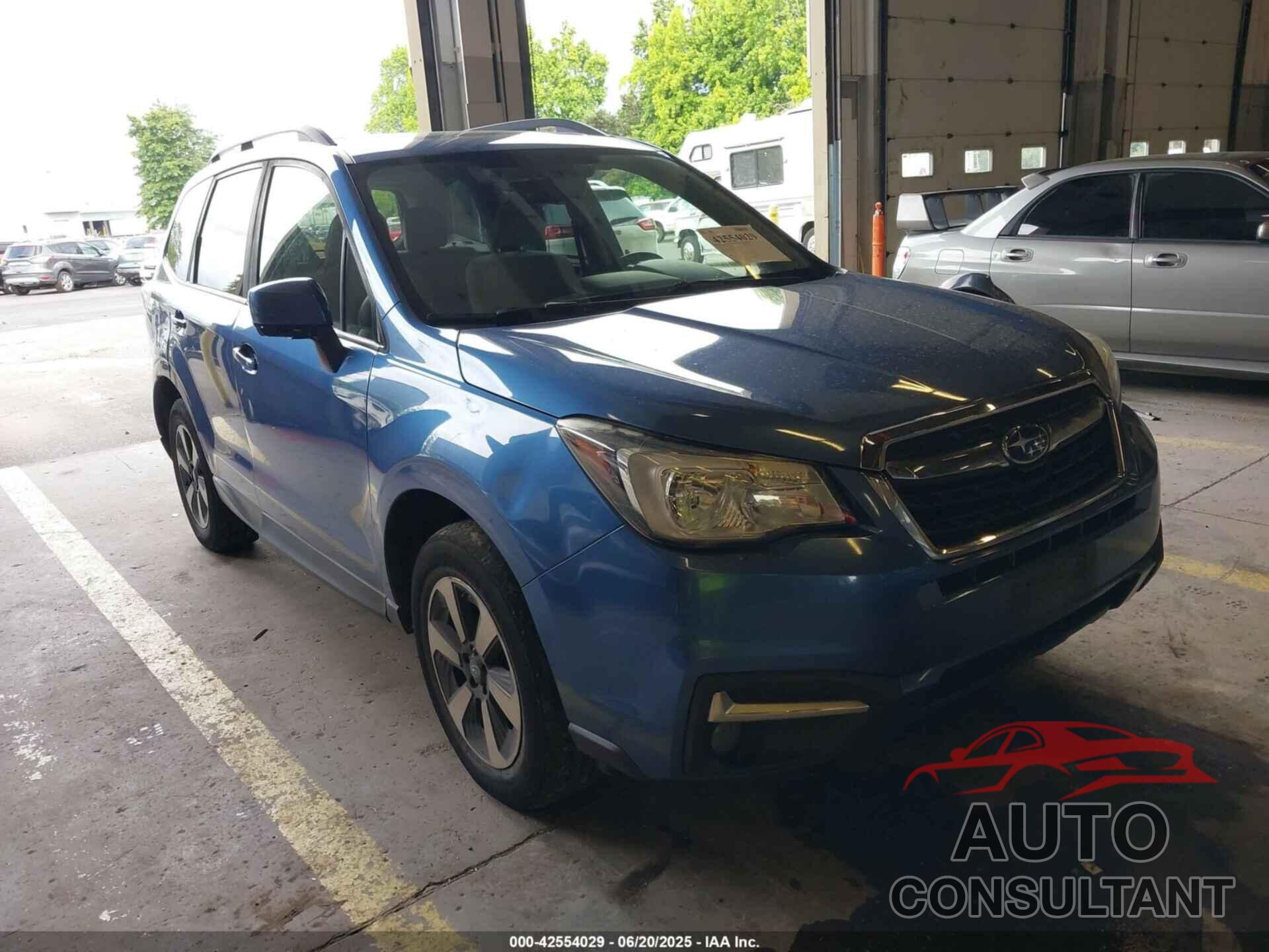 SUBARU FORESTER 2017 - JF2SJAGC2HH583617