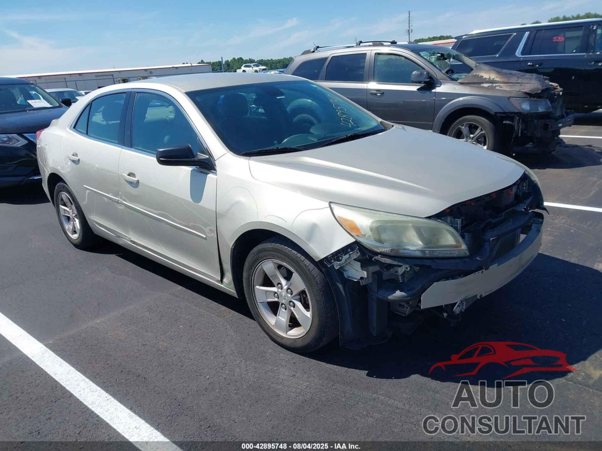 CHEVROLET MALIBU 2015 - 1G11B5SLXFF104495