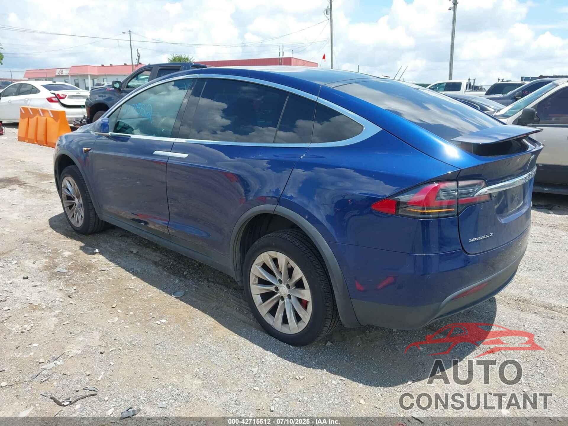 TESLA MODEL X 2017 - 5YJXCBE49HF053550