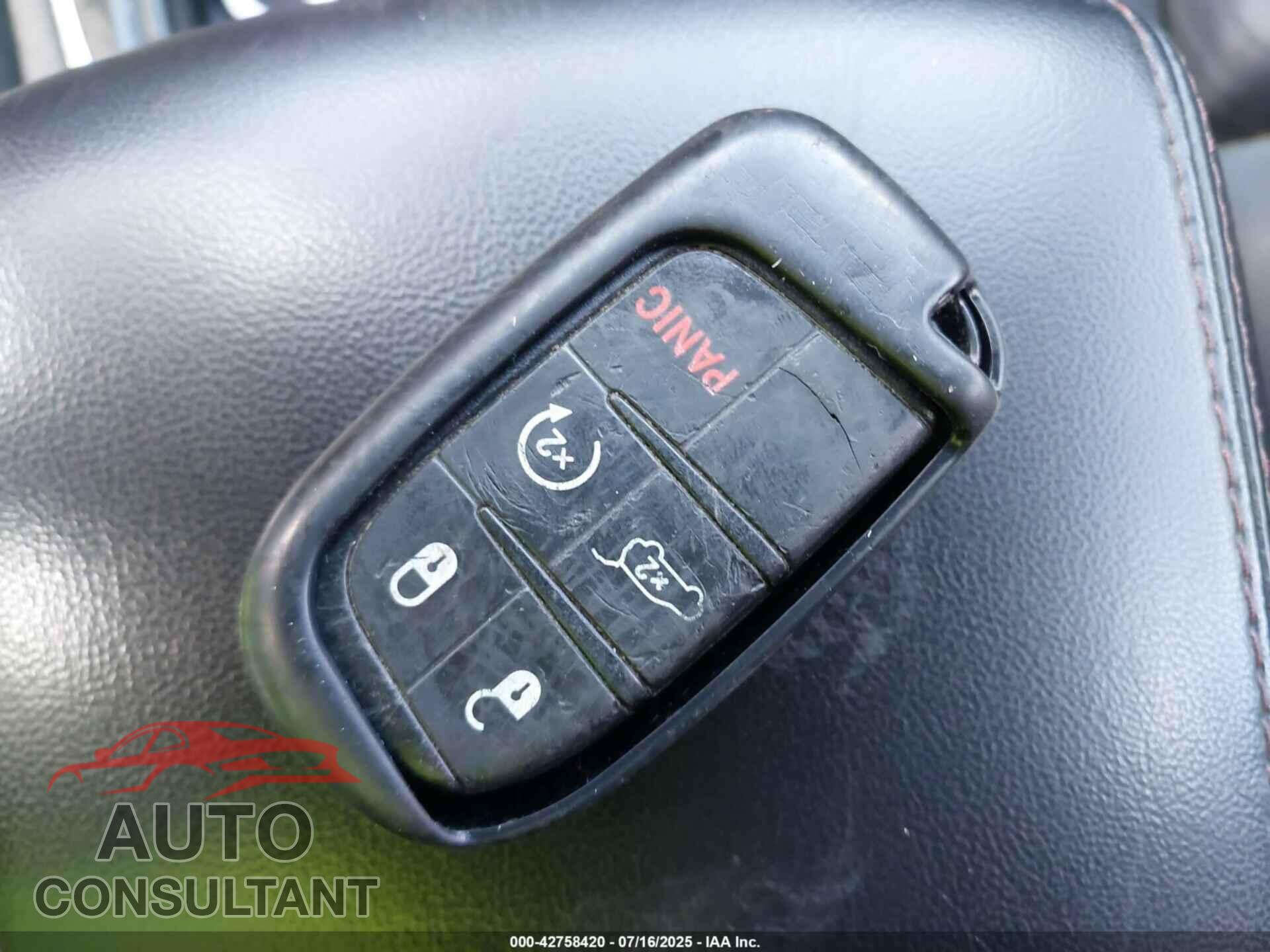 DODGE DURANGO 2014 - 1C4SDHCT0EC590904