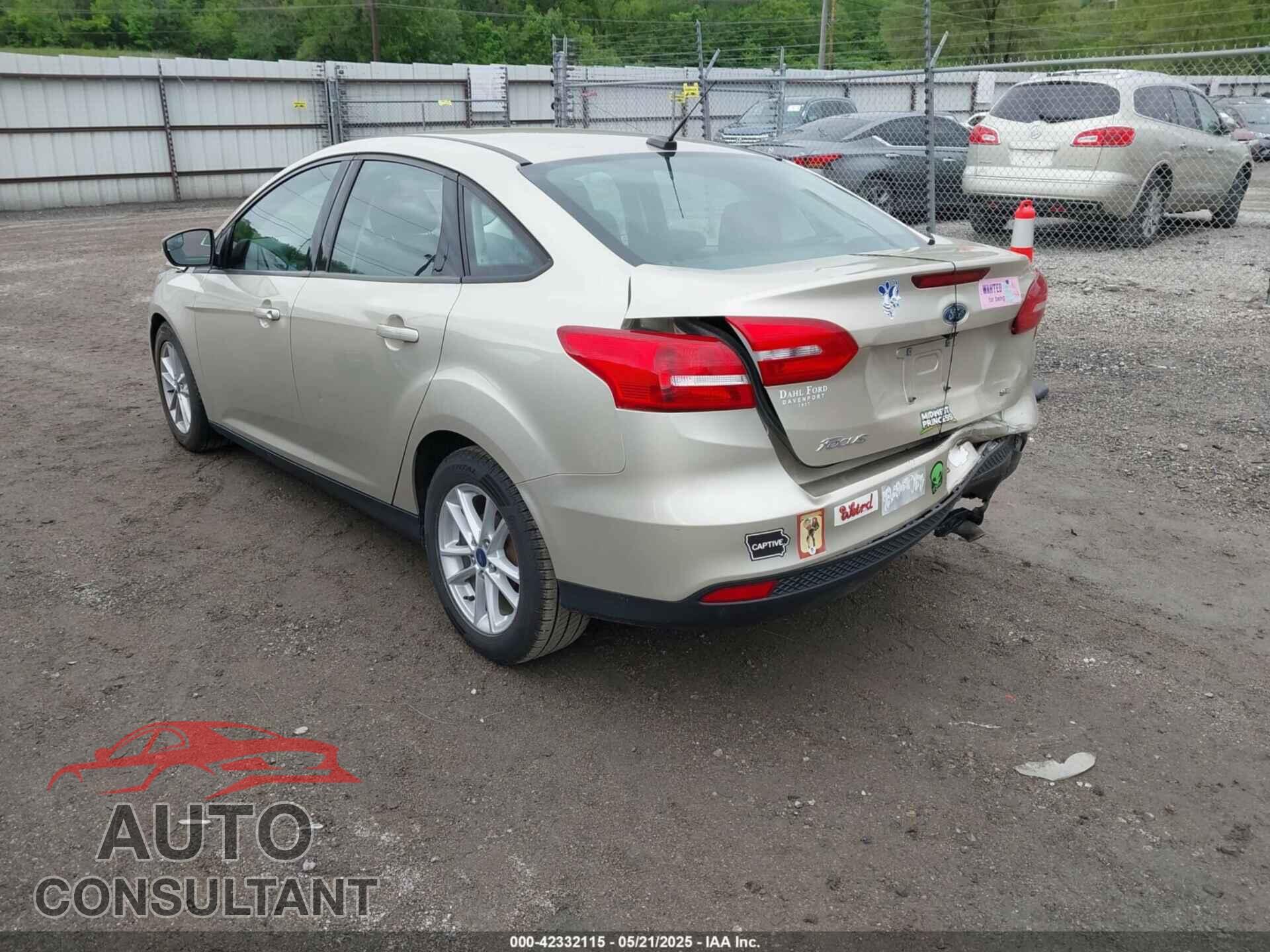 FORD FOCUS 2017 - 1FADP3F29HL339606