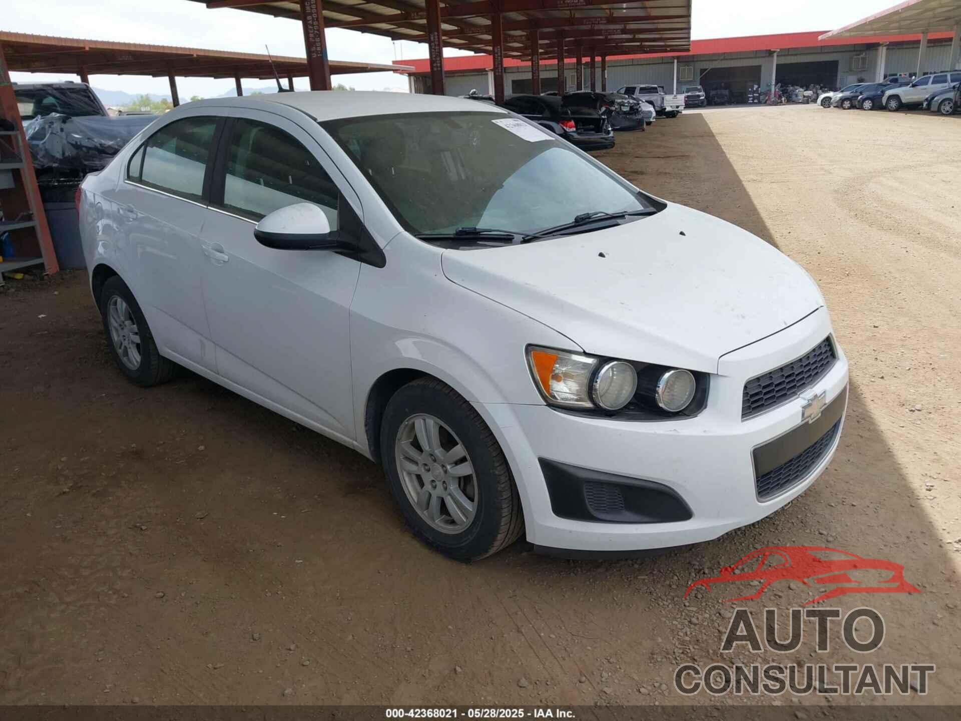CHEVROLET SONIC 2014 - 1G1JC5SH0E4200669