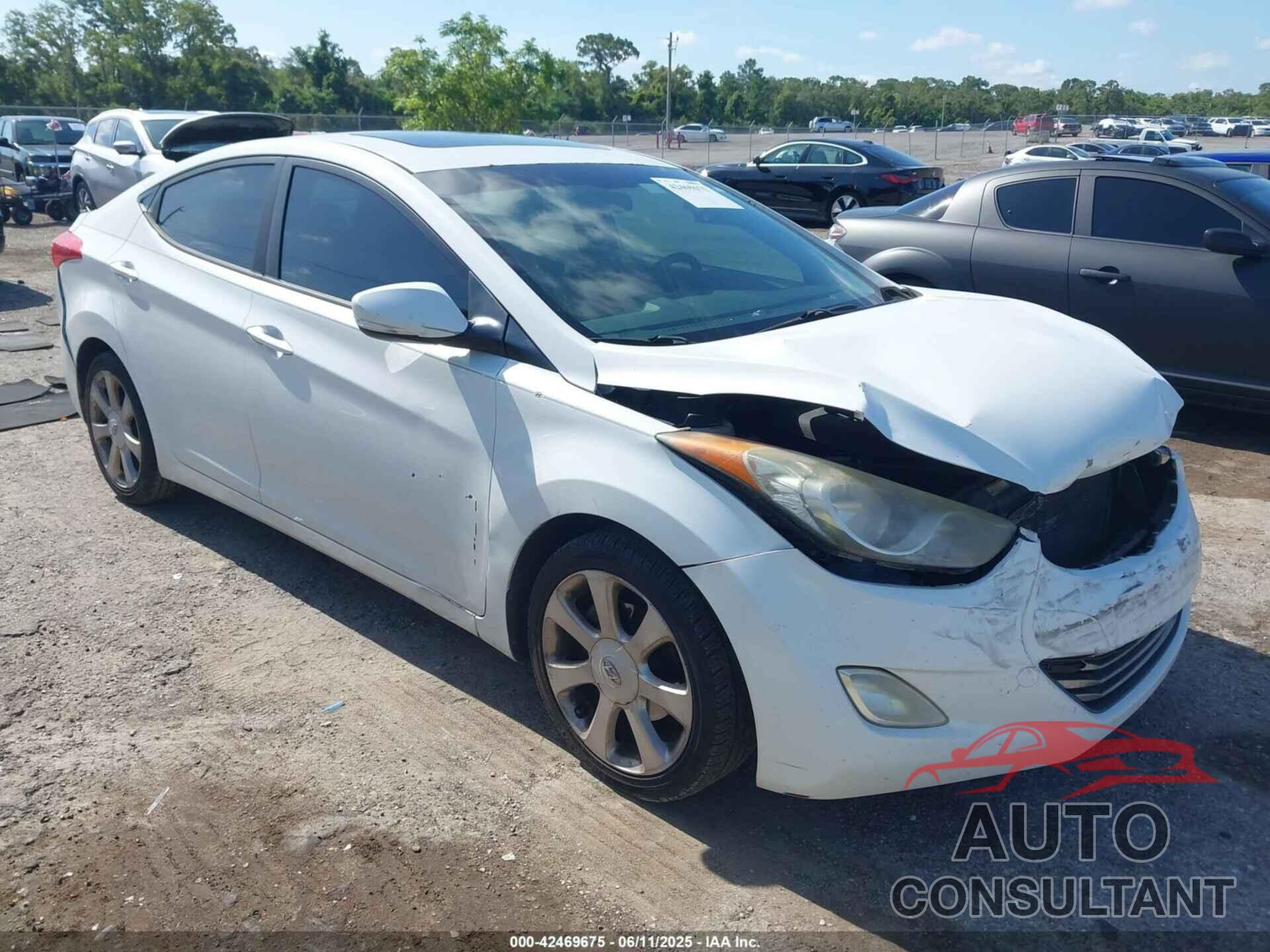 HYUNDAI ELANTRA 2012 - 5NPDH4AE1CH081335