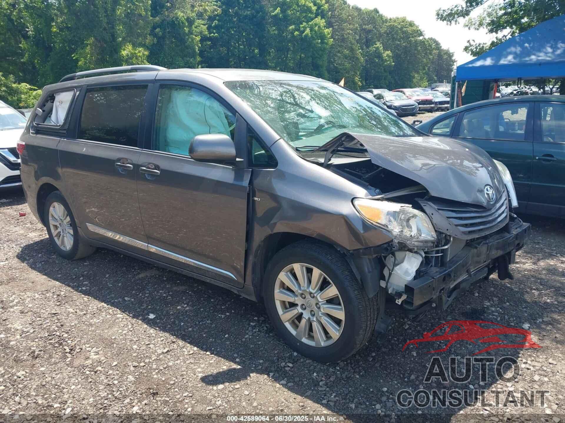 TOYOTA SIENNA 2017 - 5TDJZ3DC2HS171132