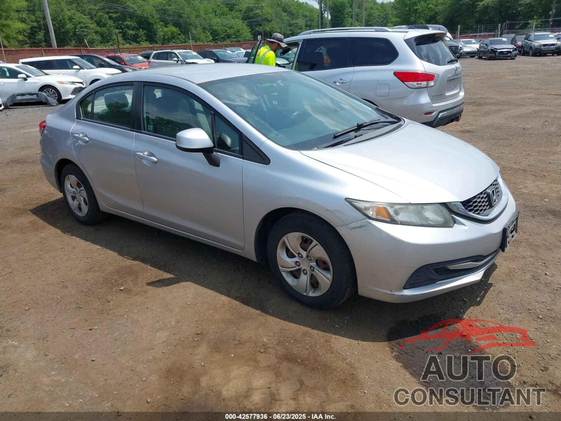 HONDA CIVIC 2013 - 2HGFB2F58DH571208