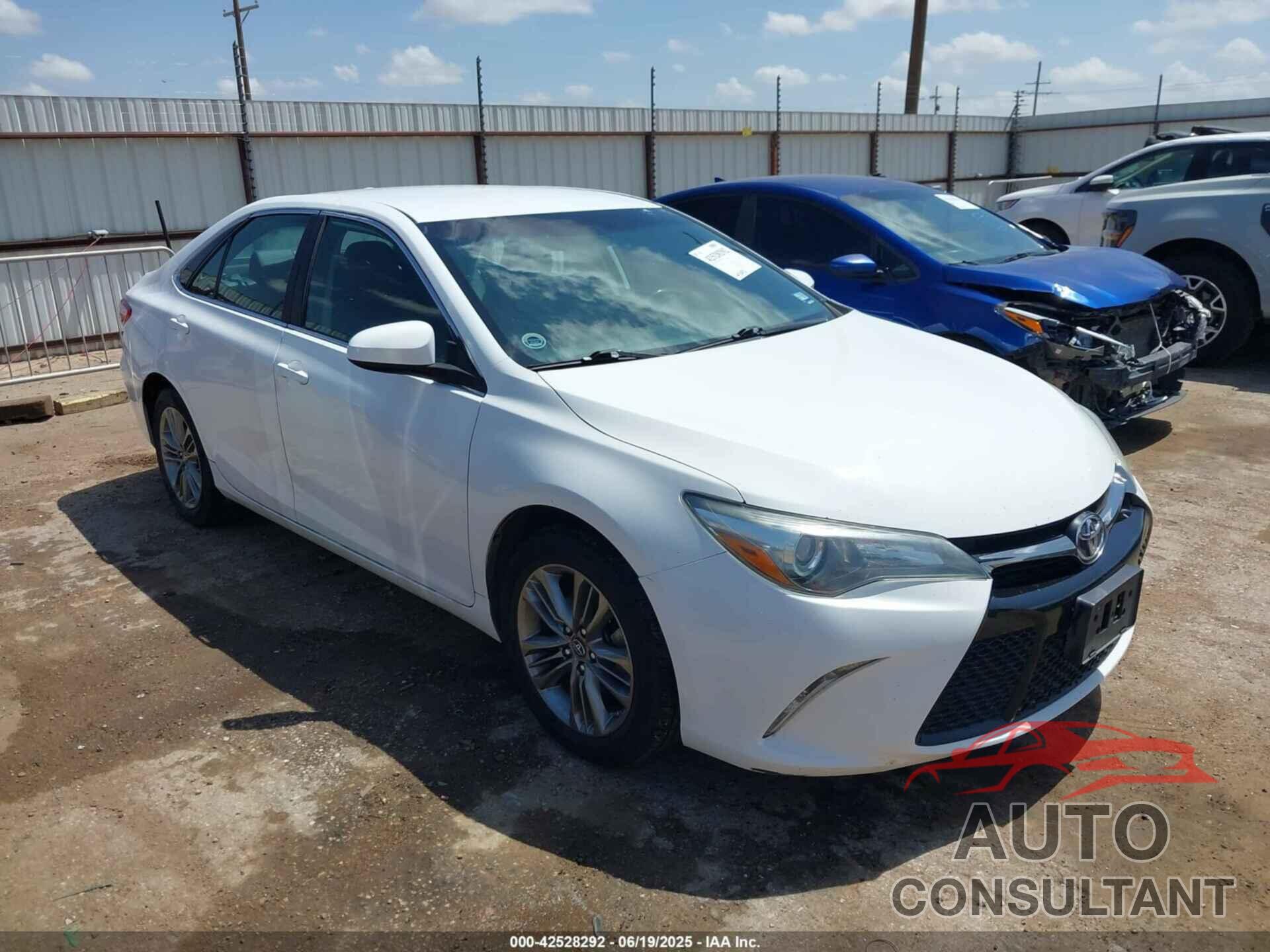 TOYOTA CAMRY 2017 - 4T1BF1FK0HU413736