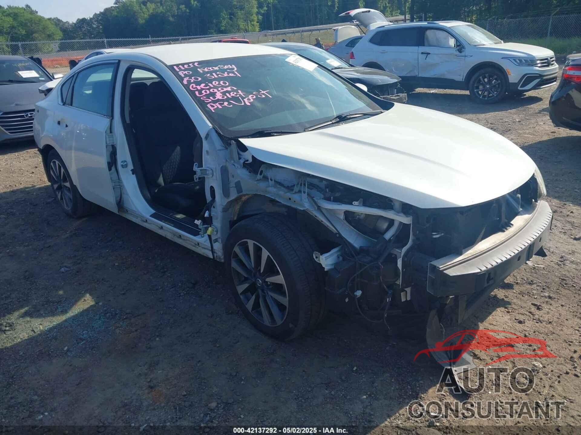 NISSAN ALTIMA 2017 - 1N4AL3AP8HC211987