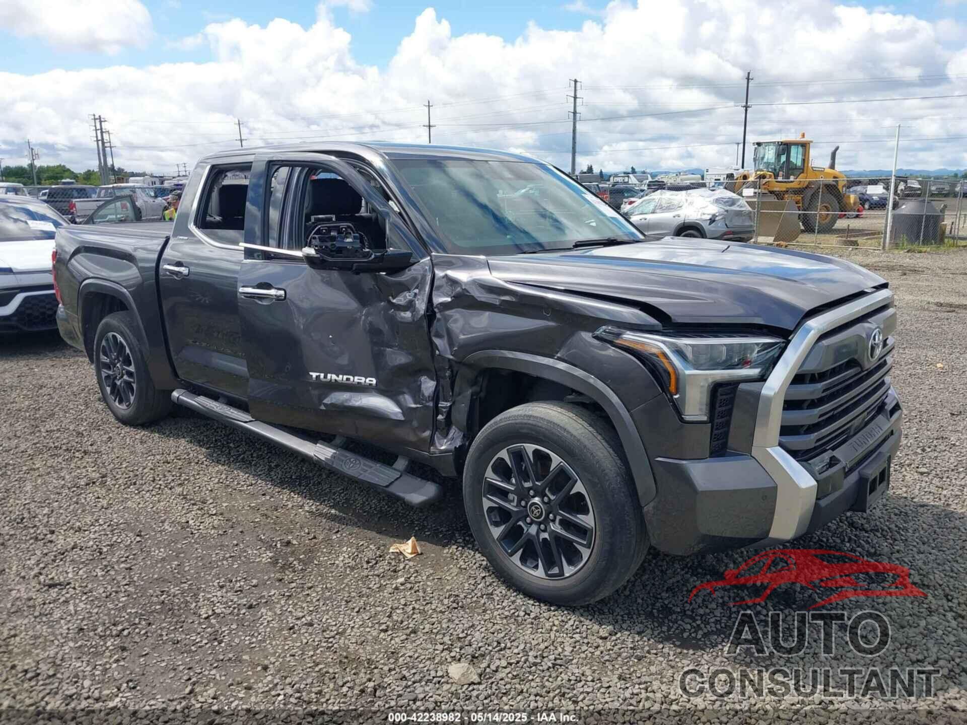 TOYOTA TUNDRA 2023 - 5TFJA5DB7PX067044