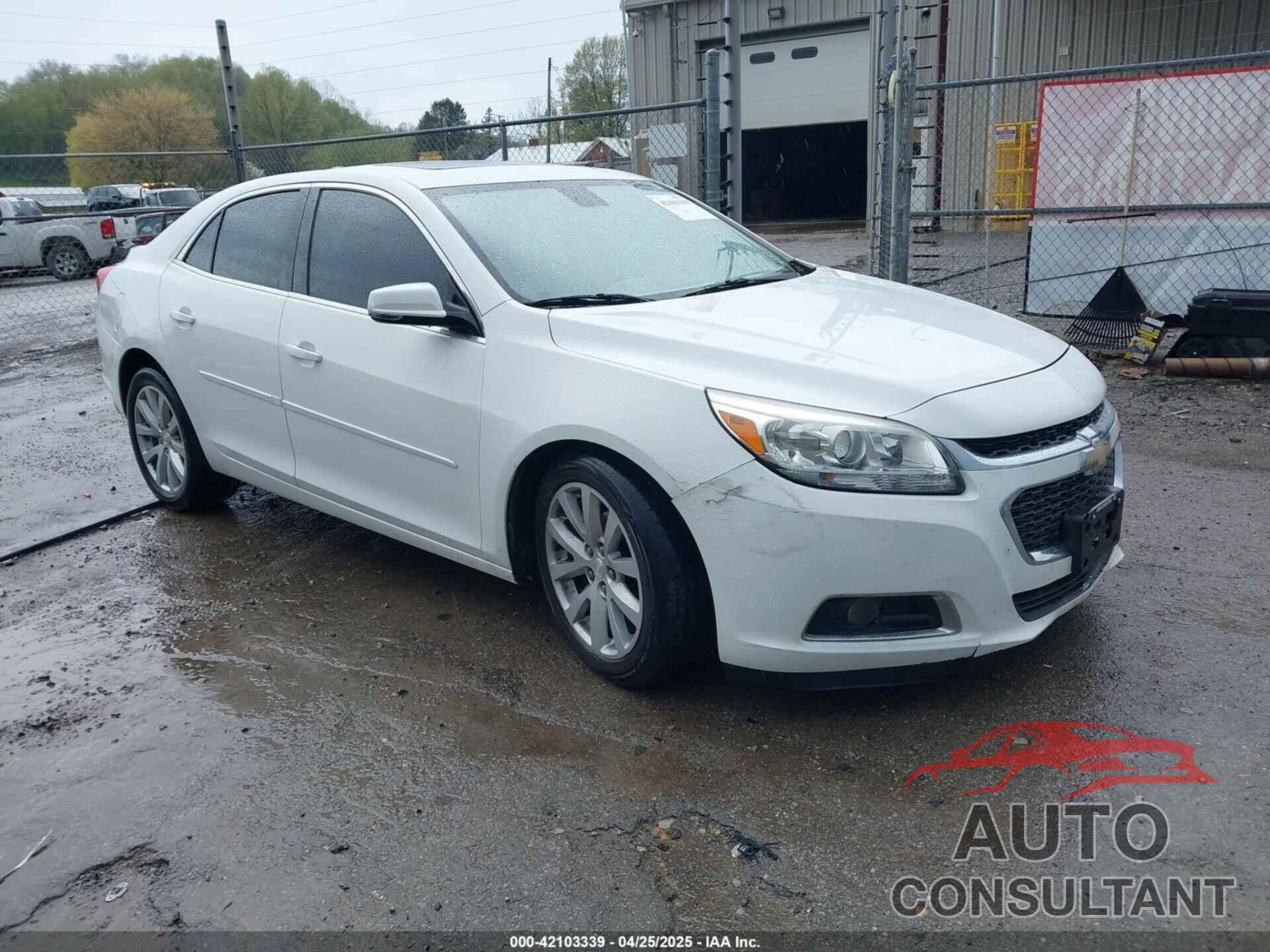 CHEVROLET MALIBU 2015 - 1G11D5SL4FF349545