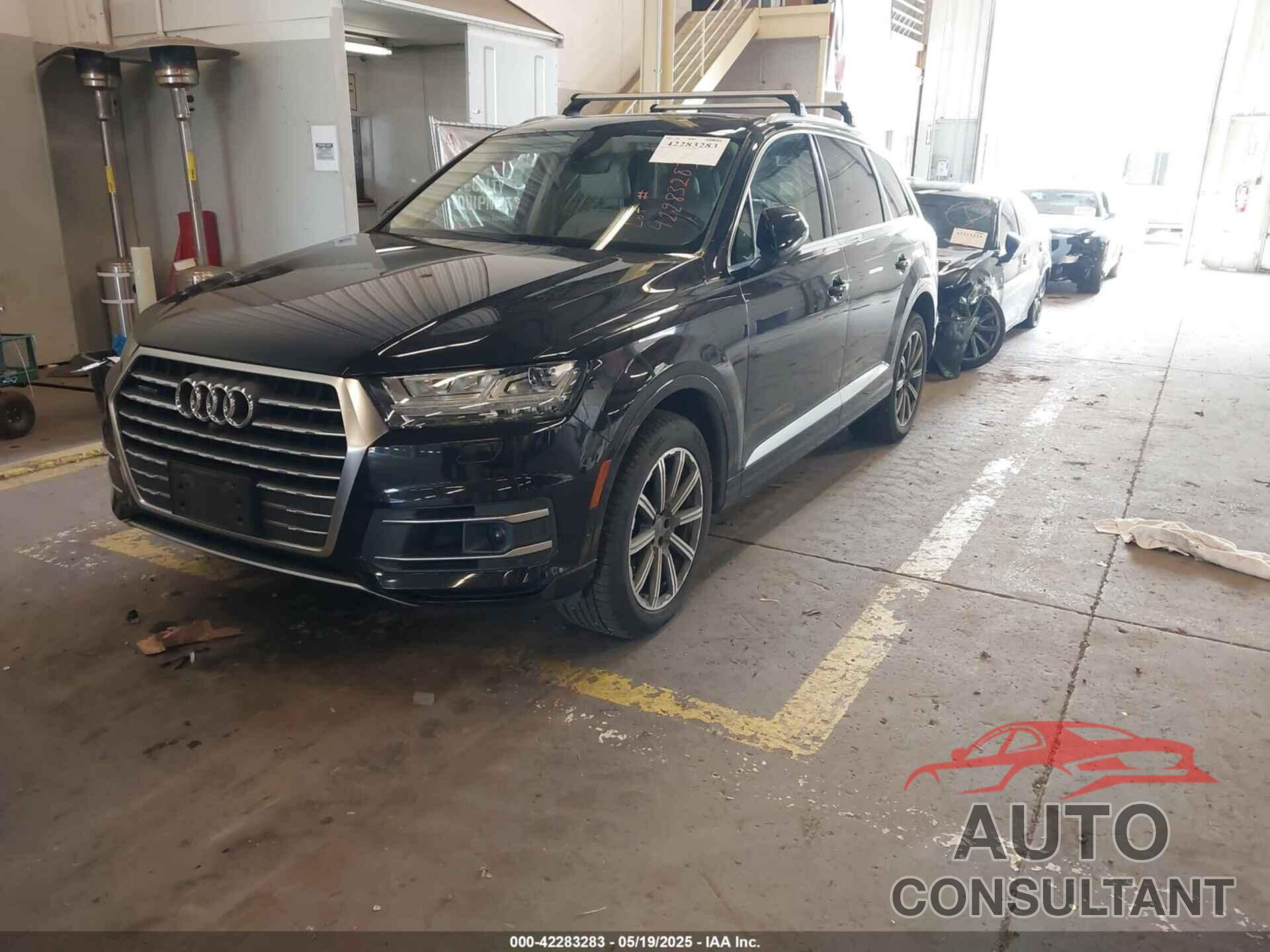AUDI Q7 2019 - WA1LAAF73KD020866