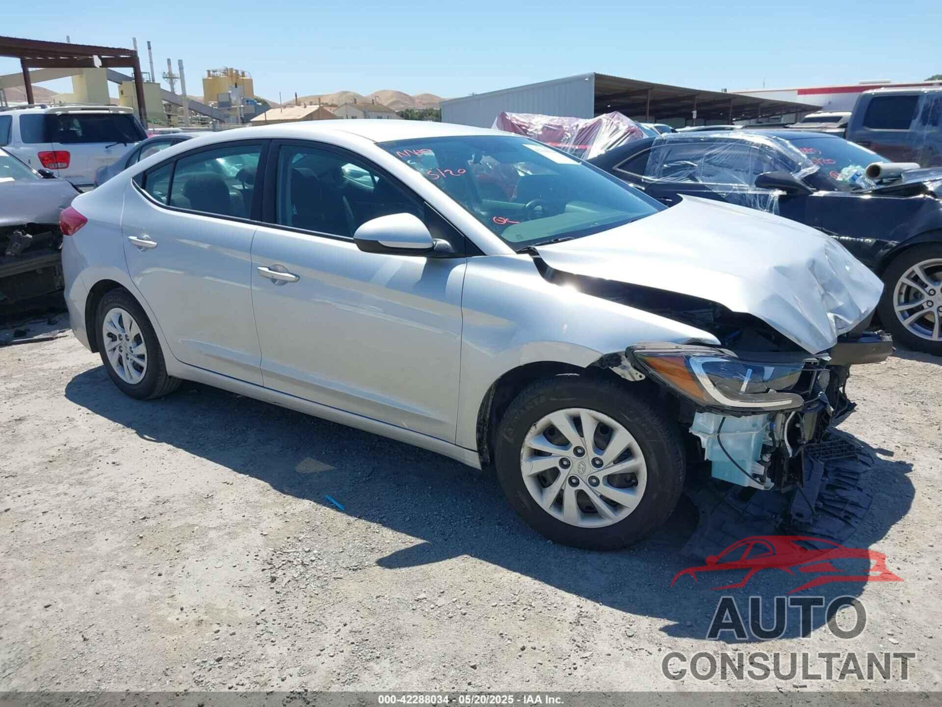 HYUNDAI ELANTRA 2018 - 5NPD74LF9JH292224
