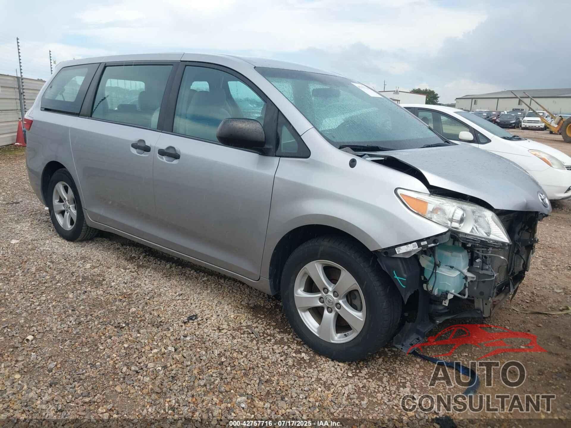 TOYOTA SIENNA 2015 - 5TDZK3DCXFS578779